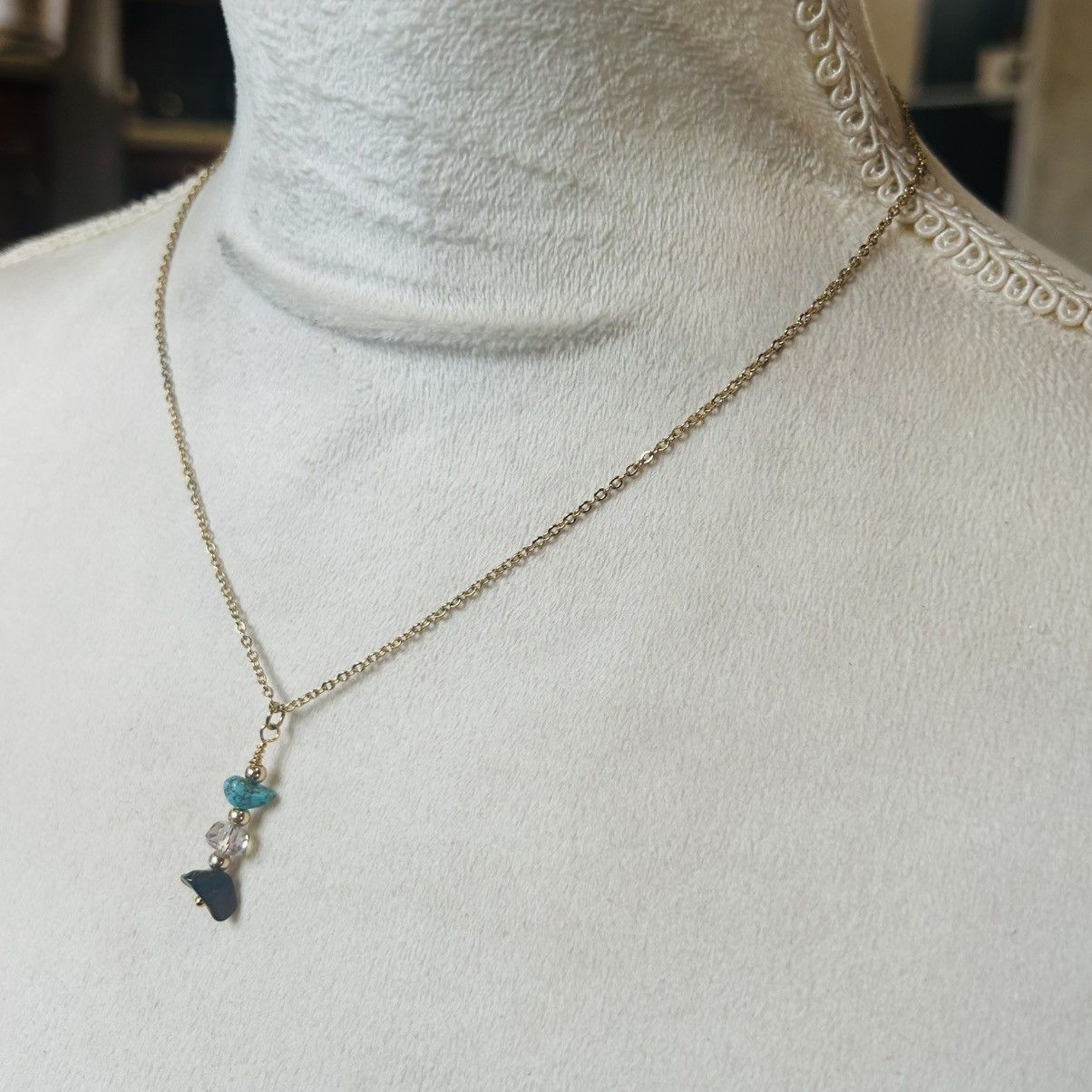 Handmade Handcrafted tigers eye turquoise crystal necklace set Size ONE SIZE - 6 Thumbnail