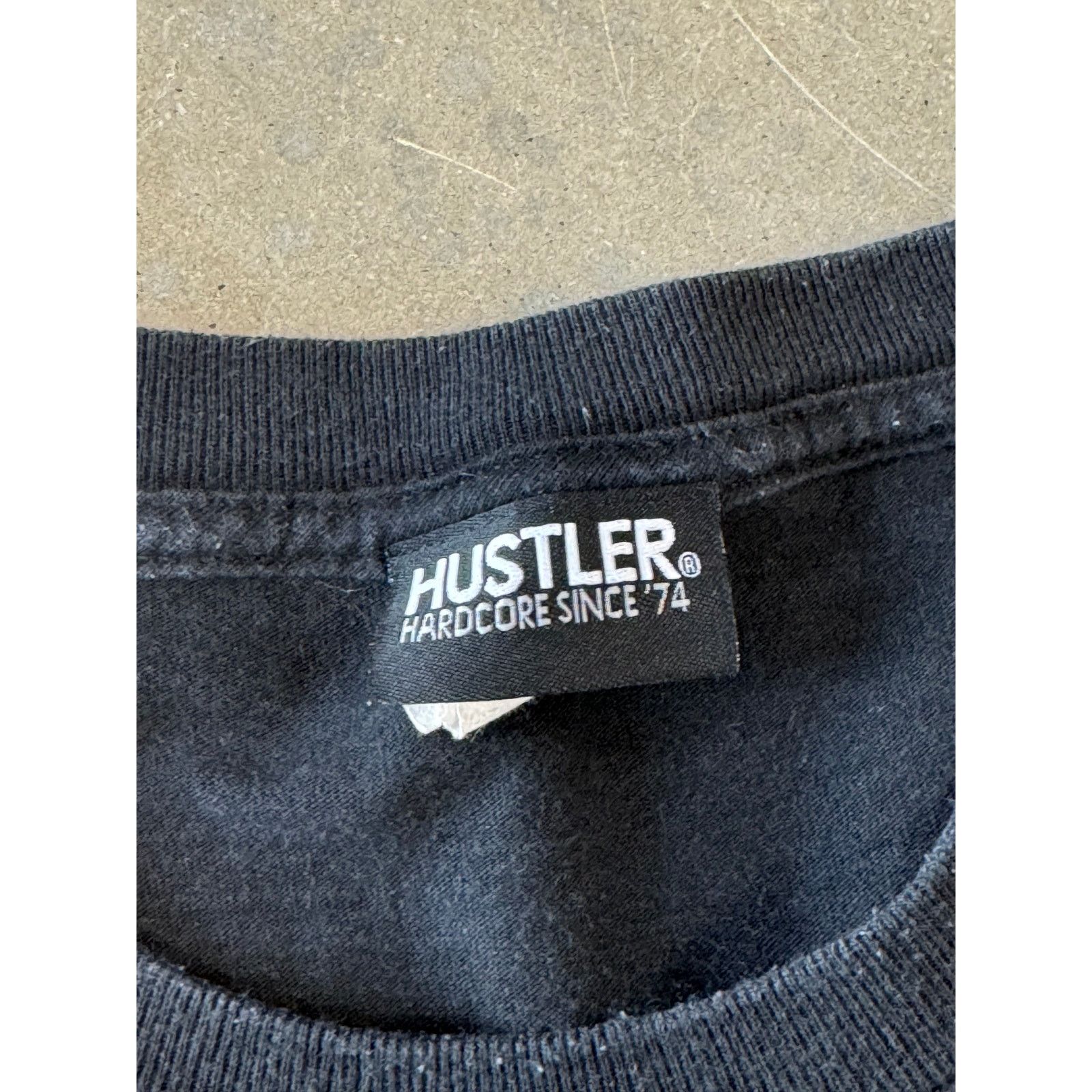 Vintage Vintage 1990s Hustler T-Shirt [XL] Size US XL / EU 56 / 4 - 4 Thumbnail