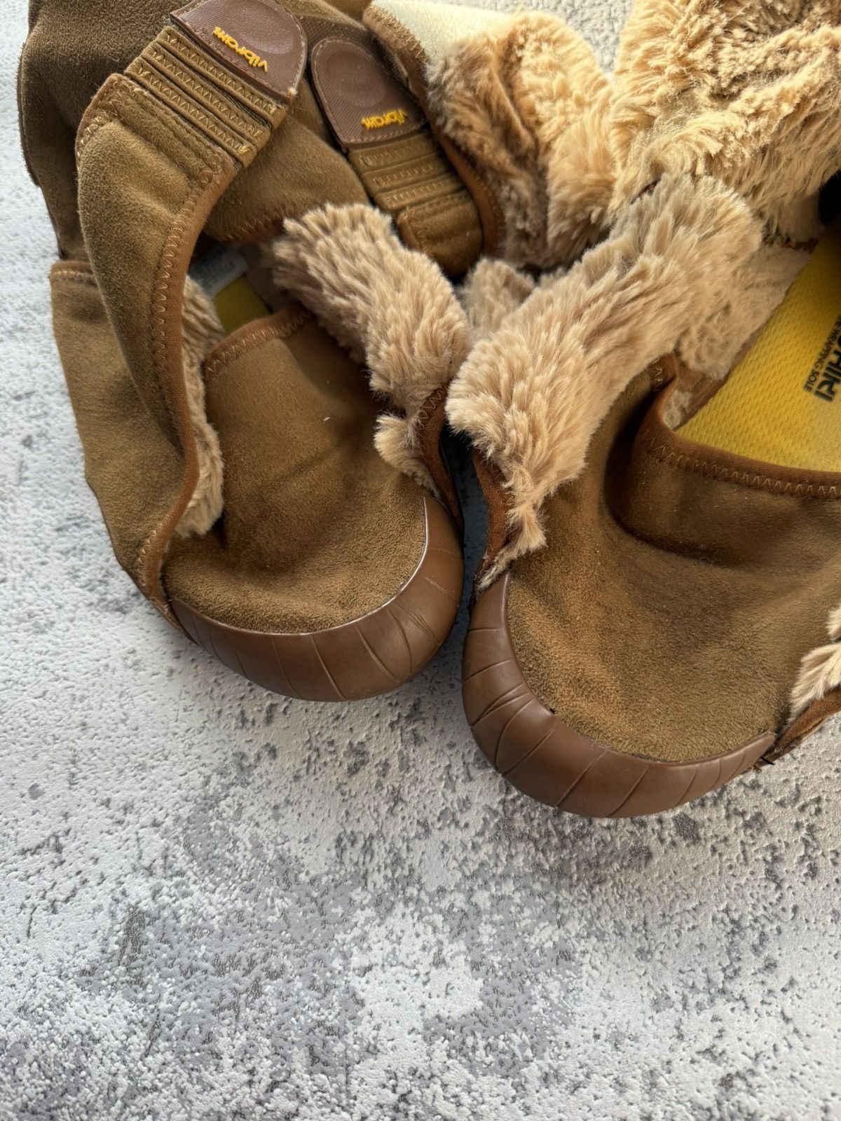 Japanese Brand Rare Furoshiki Vibram Y2K Fur Suede Japanese Shoes Size38-39 Size US 6.5 / EU 39-40 - 14 Thumbnail