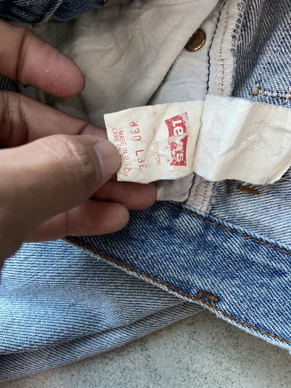 Levi's Vintage Levis Top Button 555 Size US 29 - 5 Thumbnail