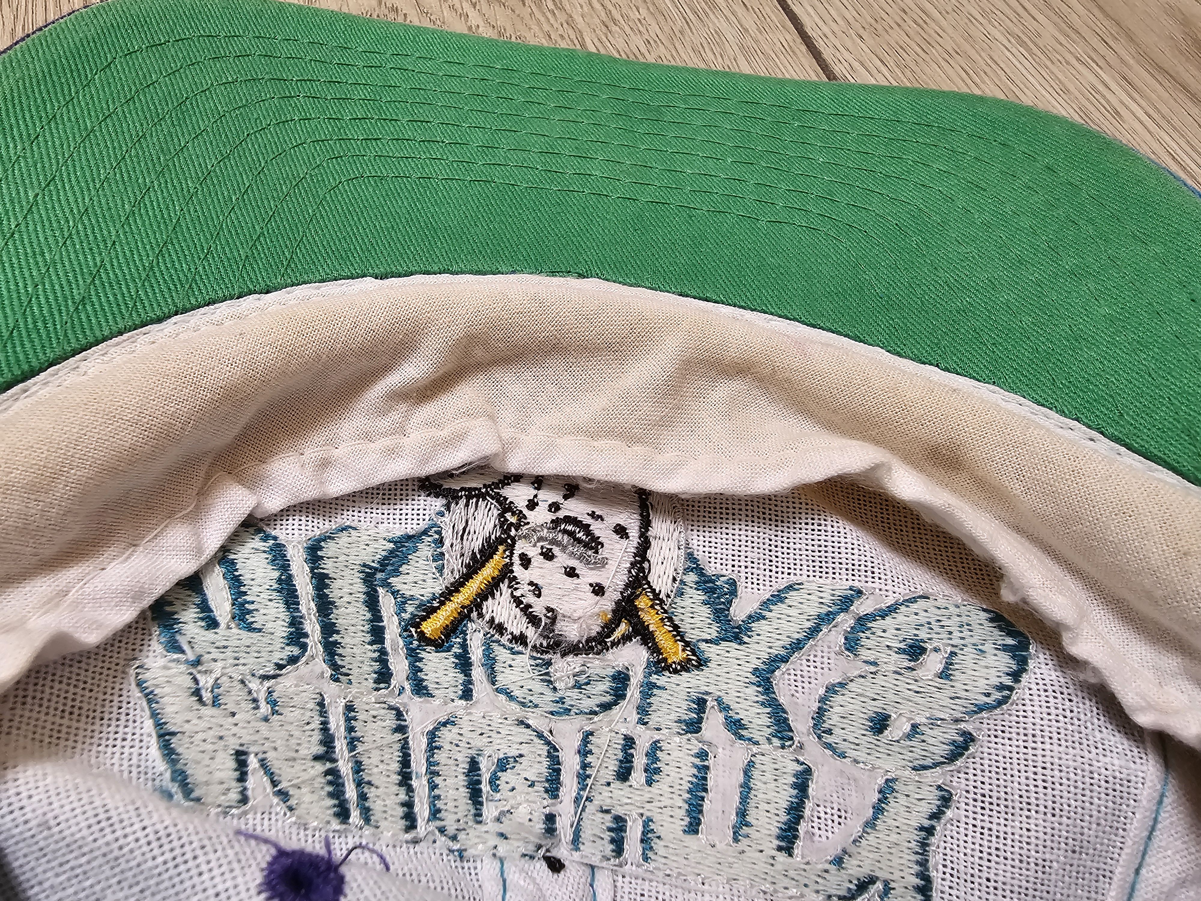 NHL ANAHEIM MIGHTY DUCKS VINTAGE CAP 90s HOCKEY VINTAGE CAP 90S Size ONE SIZE - 9 Thumbnail