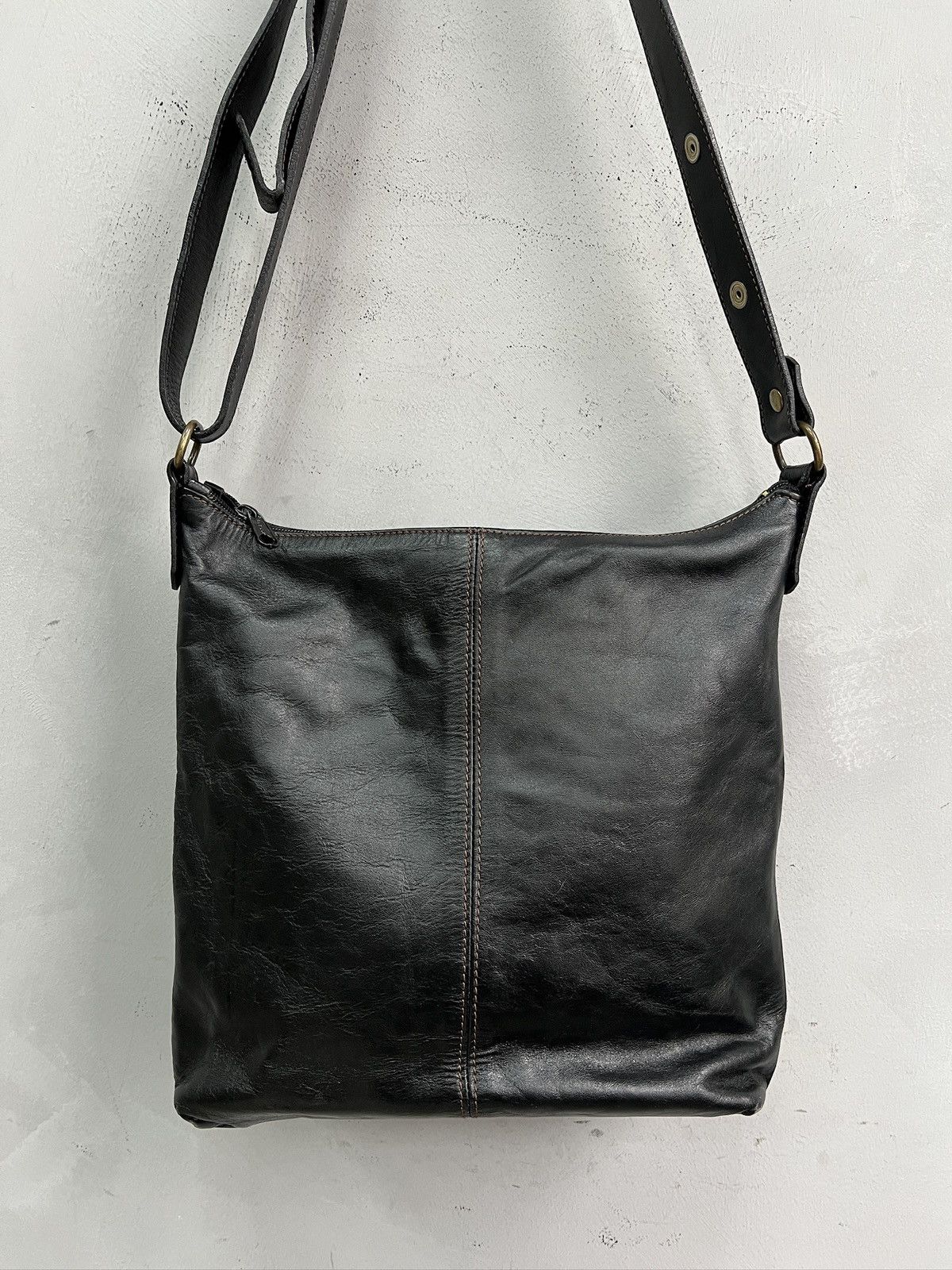 KMRii Kmrii style leather Multipocket shoulder bag y2k hype Size ONE SIZE - 7 Thumbnail