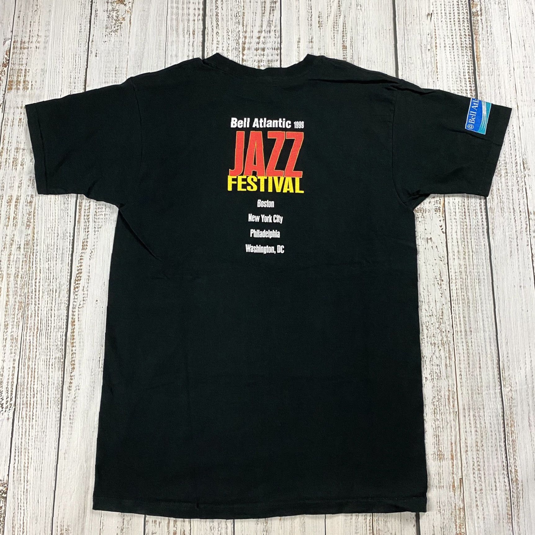 Fruit Of The Loom VTG 1999 Bell Atlantic Jazz Festival T-Shirt Black Cotton Crew Neck L Men graphic tee Jazz 1990s United States Vintage Shirt Size US L / EU 52-54 / 3 - 5 Thumbnail