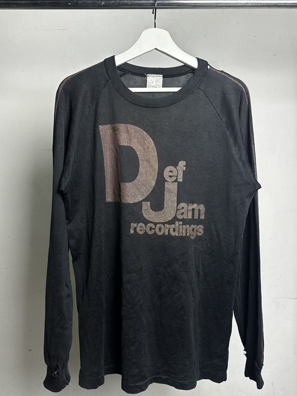 Vintage THRASHED 90’s DefJam Records Europe Longsleeve Tshirt Size US L / EU 52-54 / 3 - 13 Thumbnail