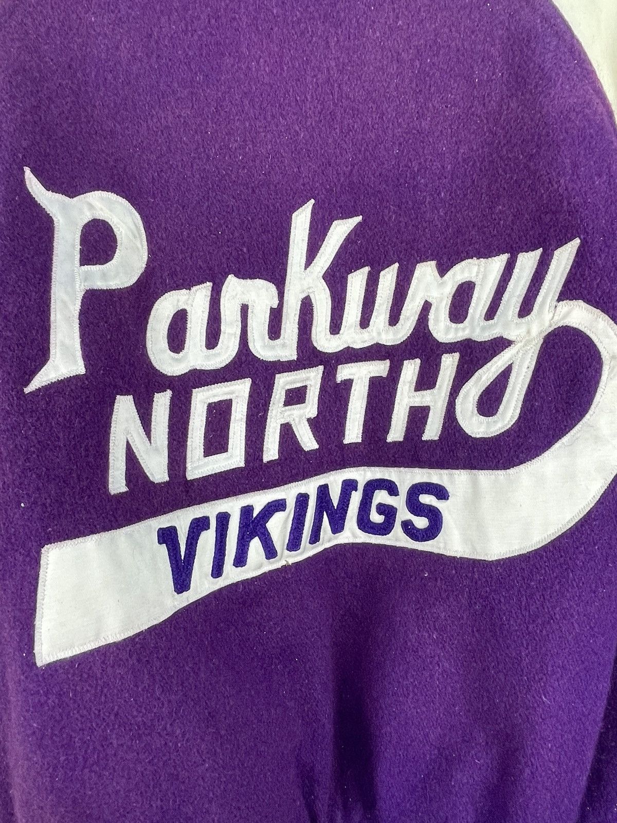Vintage Vintage Parkway North Vikings Varsity jacket Size US XL / EU 56 / 4 - 5 Thumbnail