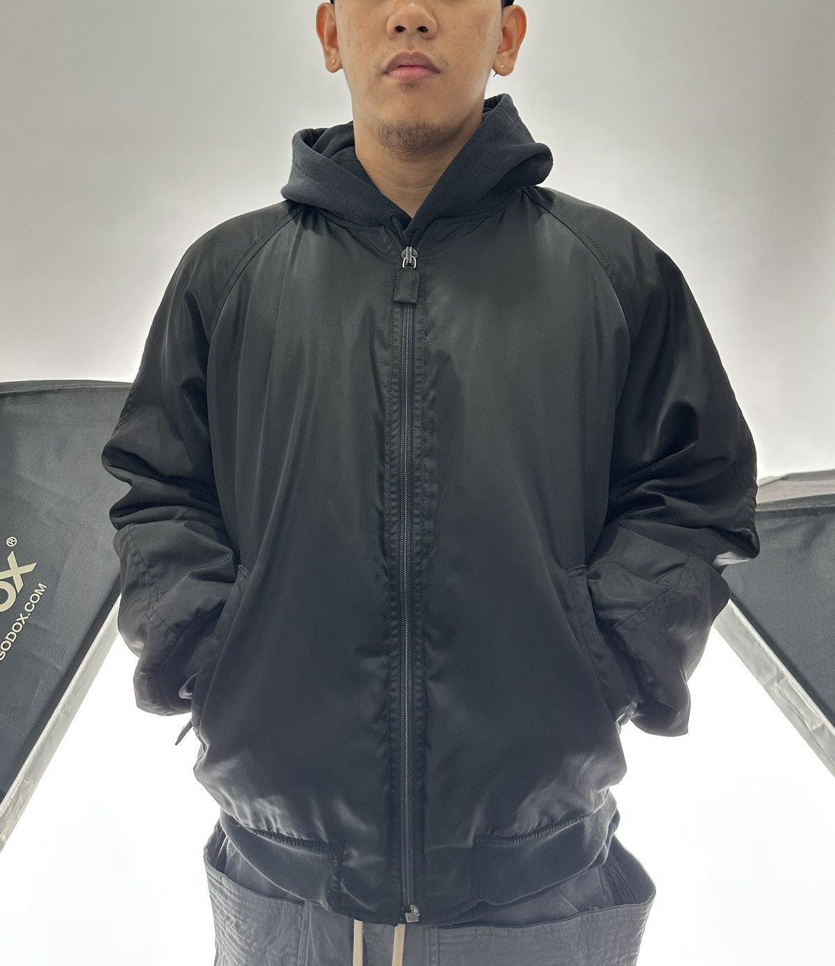 Prada Prada - 90s Vintage Zip-Up Nylon Bomber Jacket Hard to Find Size US M / EU 48-50 / 2 - 21 Thumbnail