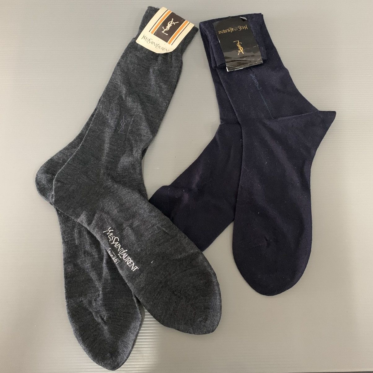 Yves Saint Laurent Yves Saint Laurent Socks and Ties Size ONE SIZE - 10 Thumbnail