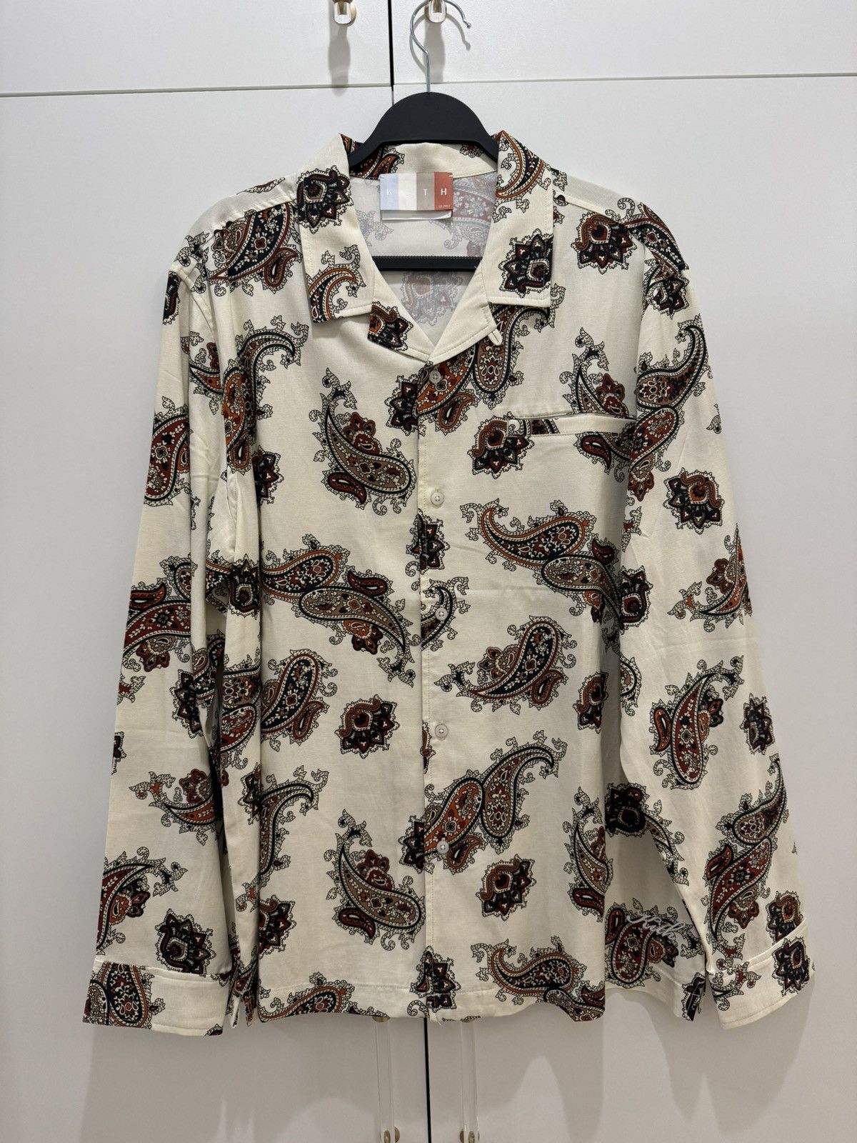 Kith Kith Azulejo Tiles Thompson Camp Collar Shirt Sandrift | Grailed