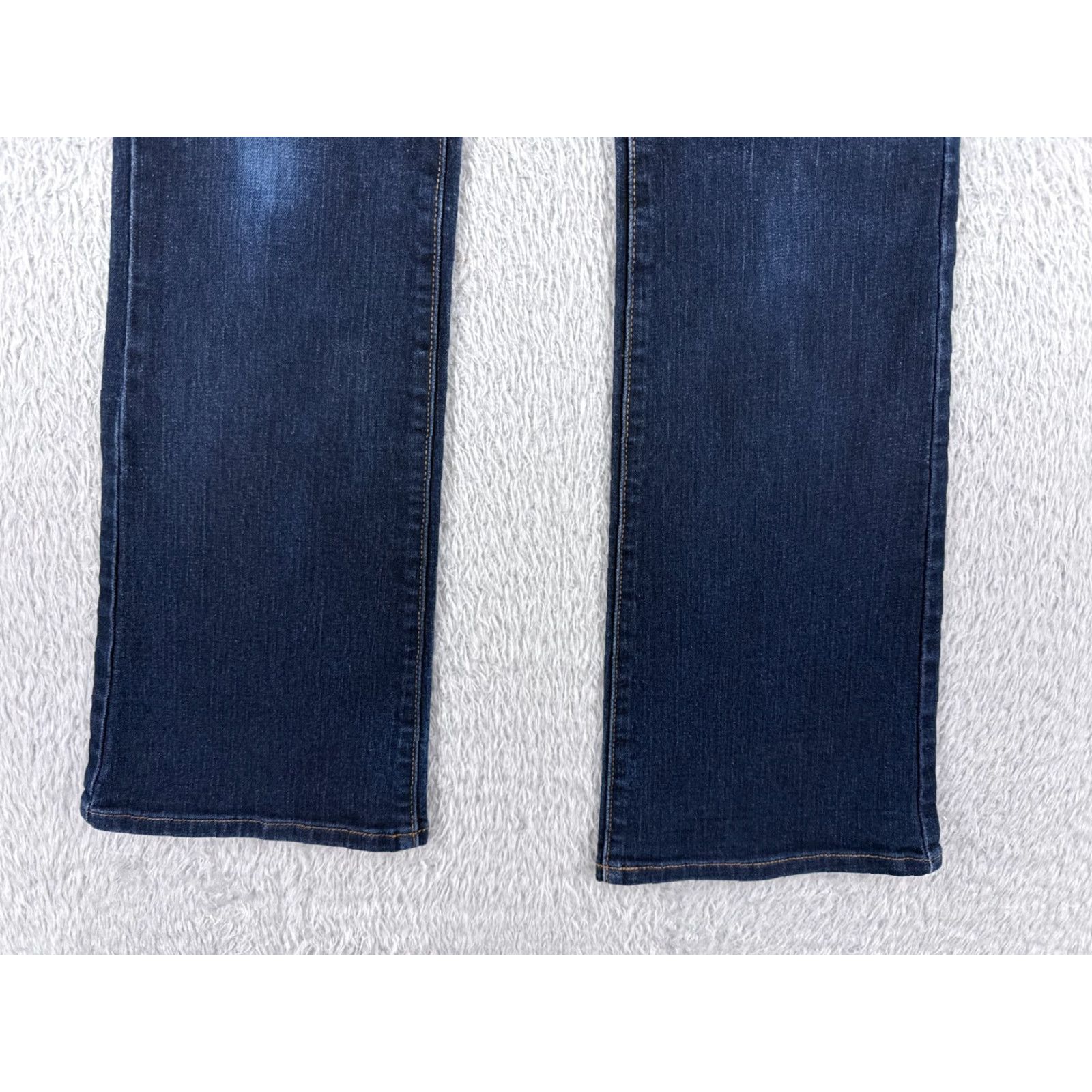 Old Navy VINTAGE Old Navy Jeans Women 2 Blue Denim Bootcut Mid Rise 29 Inseam 5-Pocket Cotton Polyester Regular Size 2 Womens Size 26" / US 2 / IT 38 - 2 Thumbnail