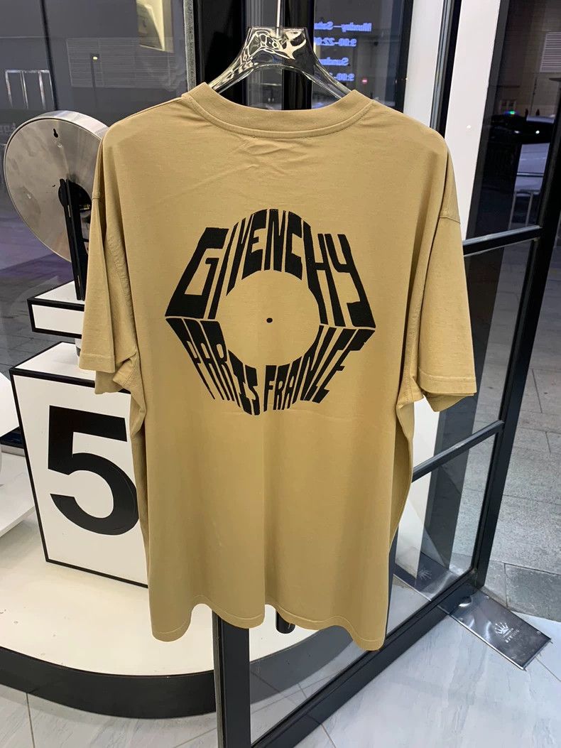 Givenchy Givenchy Black Short Sleeve T-Shirt, Size XL Size US S / EU 44-46 / 1 - 2 Thumbnail