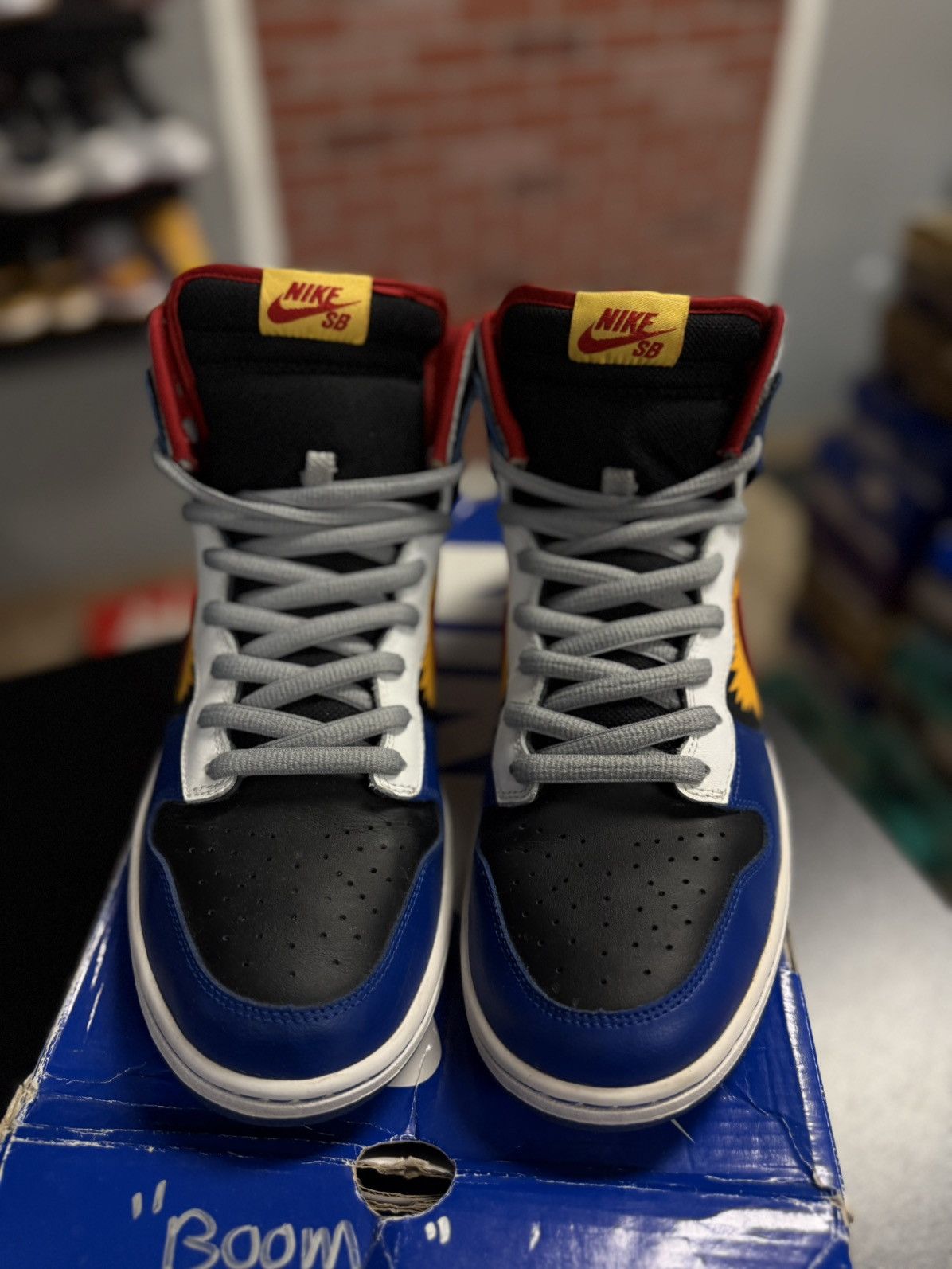 Nike Size 11 - Nike SB Dunk High Comic Boom Superman 305050-064 Size US 11 / EU 44 - 13 Thumbnail