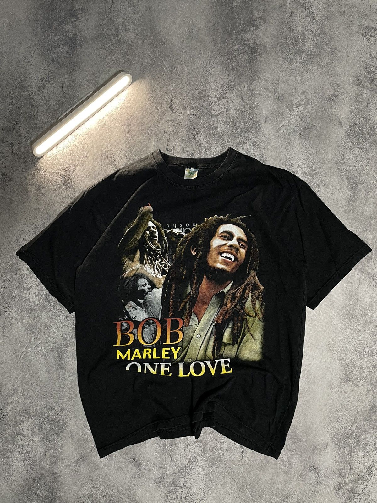 Bob Marley × Rap Tees Vintage Bootleg Bob Marley One Love Rasta Shirt Rap tee Size US L / EU 52-54 / 3 - 1 Thumbnail