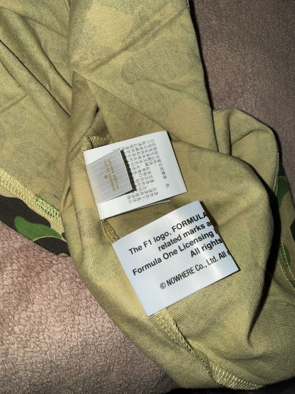 Bape BAPE x F1 Shark Tee Size US M / EU 48-50 / 2 - 9 Thumbnail