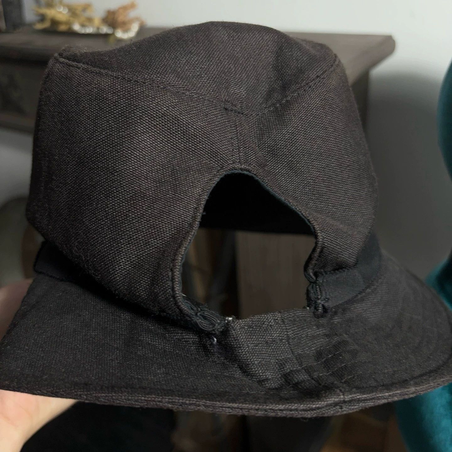 Yohji Yamamoto Yohji Yamamoto Runway Hat with Back Opening for Braid Size ONE SIZE - 1 Thumbnail