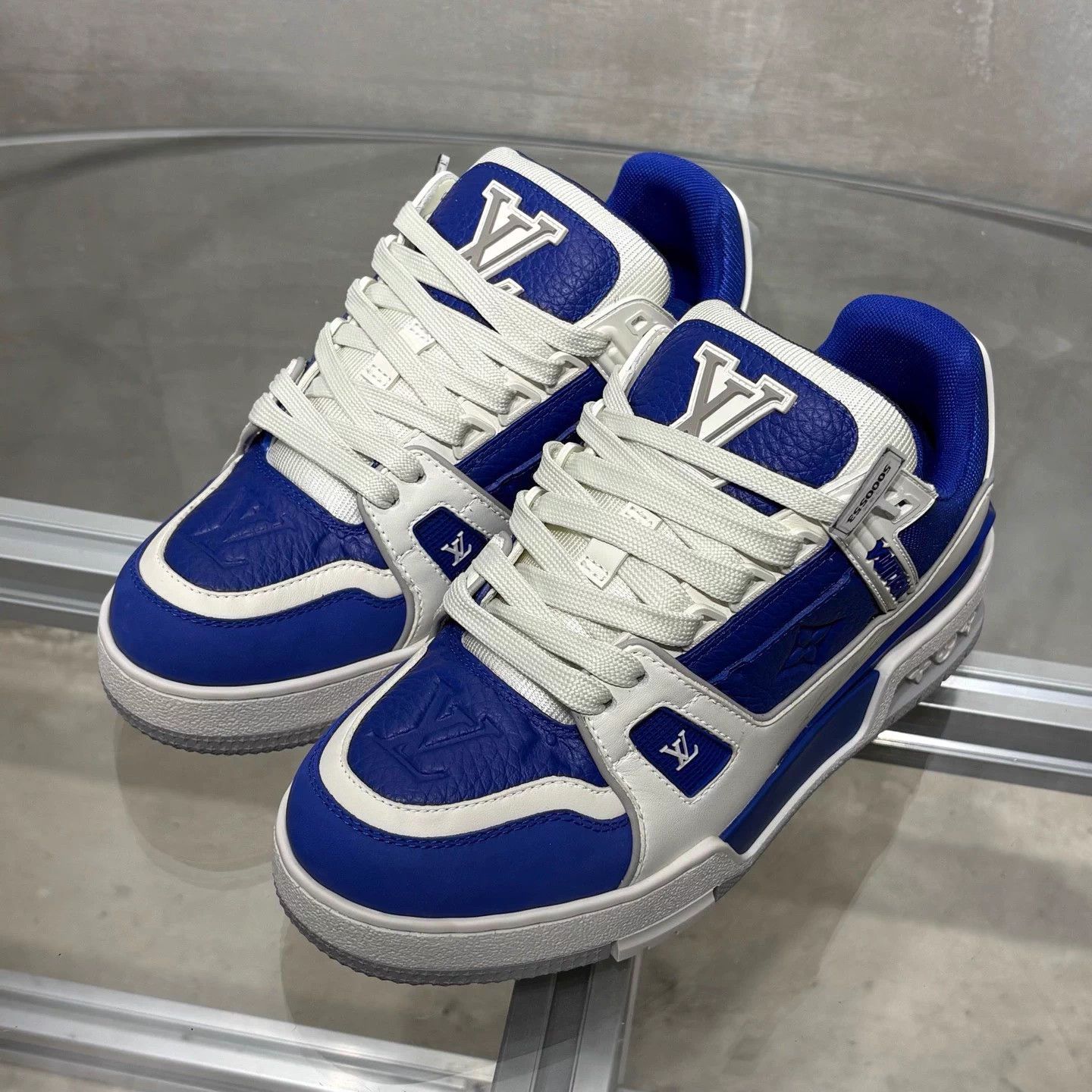 Louis Vuitton LV Trainer White Blue Embossed UK2 (36) Size US 4.5 / IT 34.5 - 2 Thumbnail