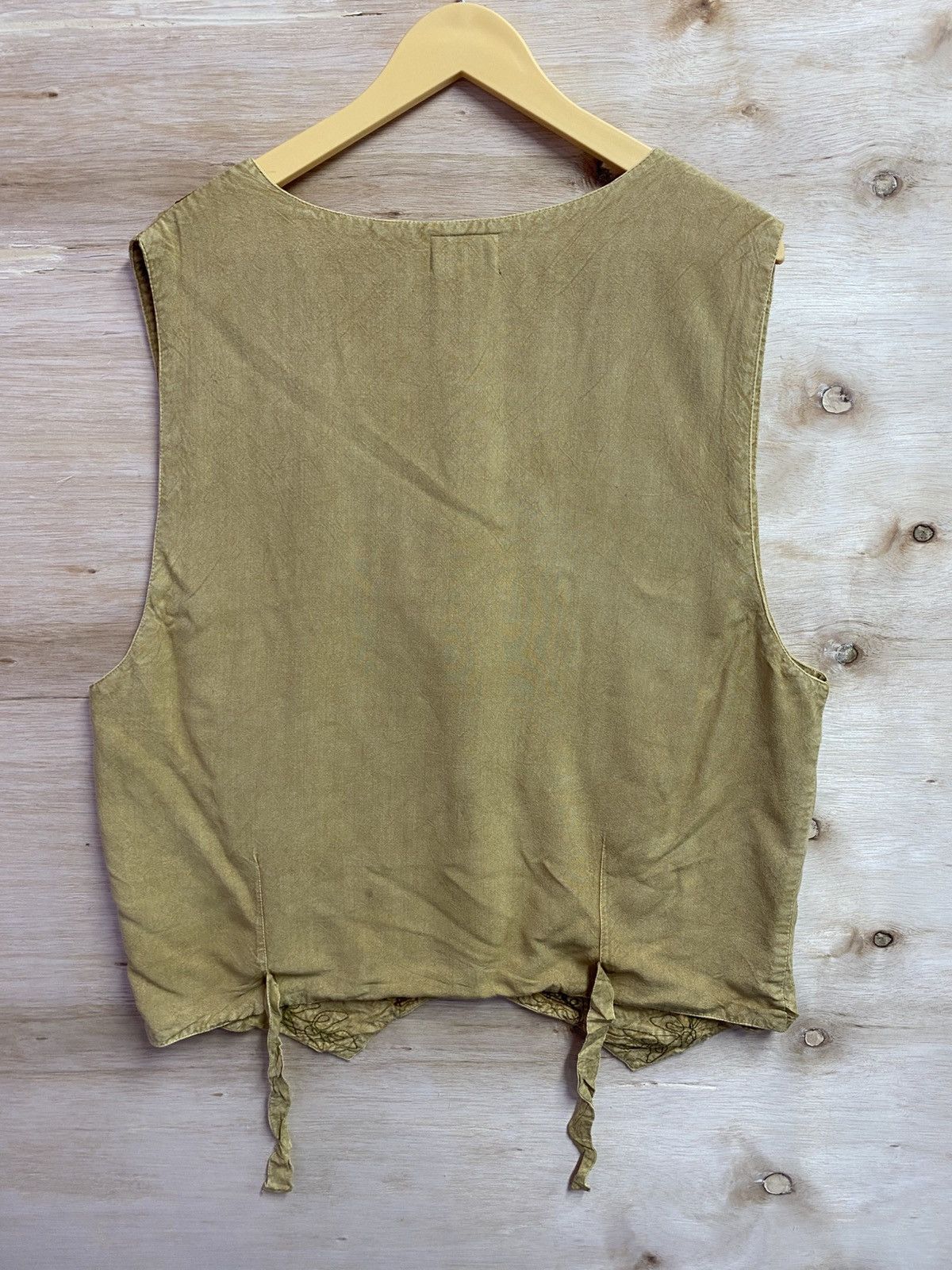 Other vintage-style 100% rayon embroidered vest,style garment. Size 38R - 7 Thumbnail