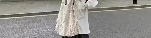Other Tassel Shoulder Bag Big Chain Tote Bag Size ONE SIZE - 2 Thumbnail