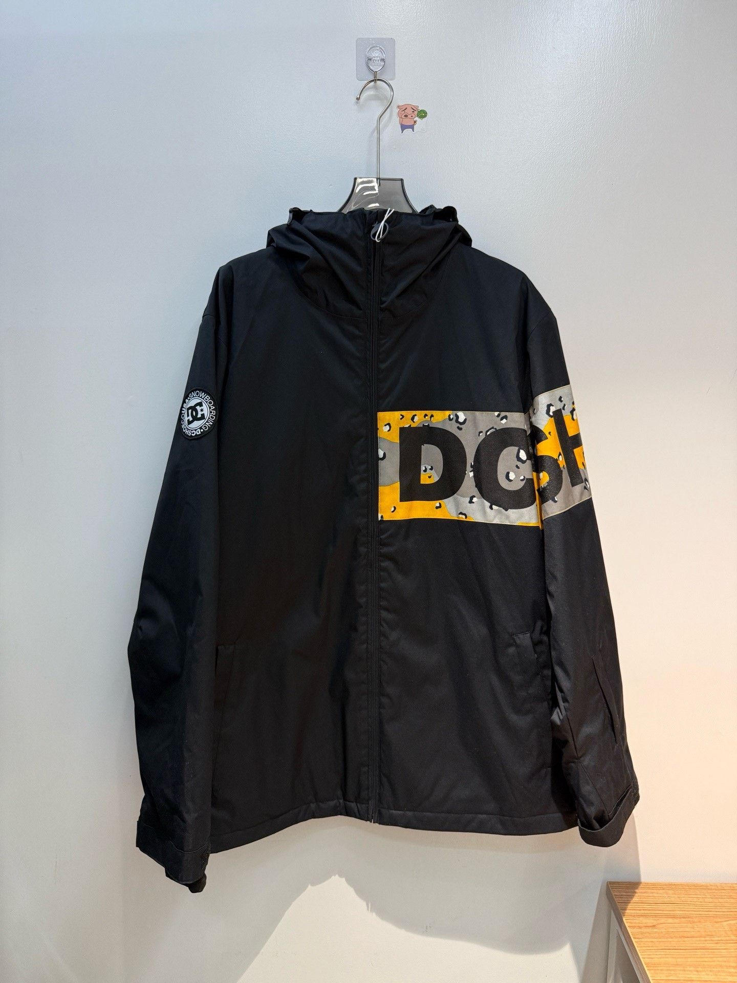 Other Camo Black Heavy Coat XL Men Size US XL / EU 56 / 4 - 1 Thumbnail