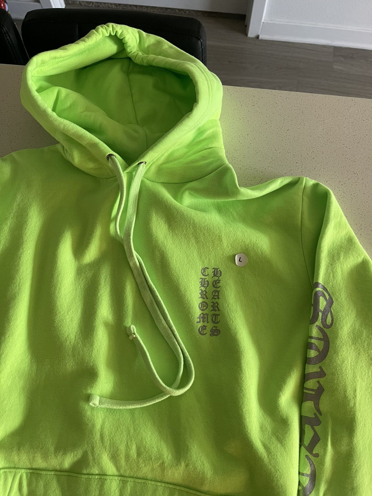 Chrome Hearts Chrome Hearts Vertical Arm Logo Hoodie Size US L / EU 52-54 / 3 - 2 Thumbnail
