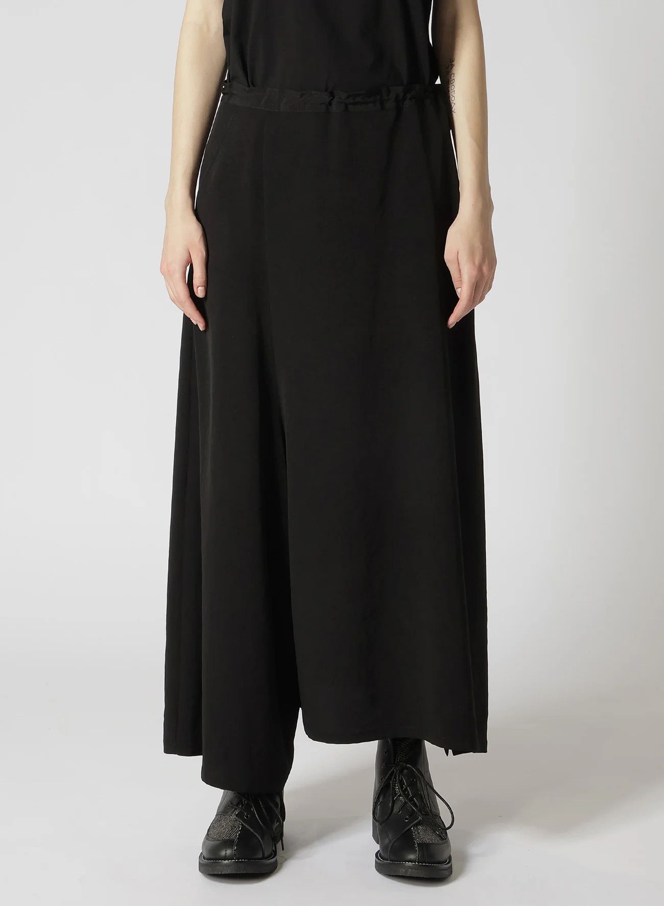 Yohji Yamamoto Yohji Yamamoto Y's CREPE de CHINE ASYMMETRIC WIDE PANT SKIRT Size 32" / US 10 / IT 46 - 2 Thumbnail