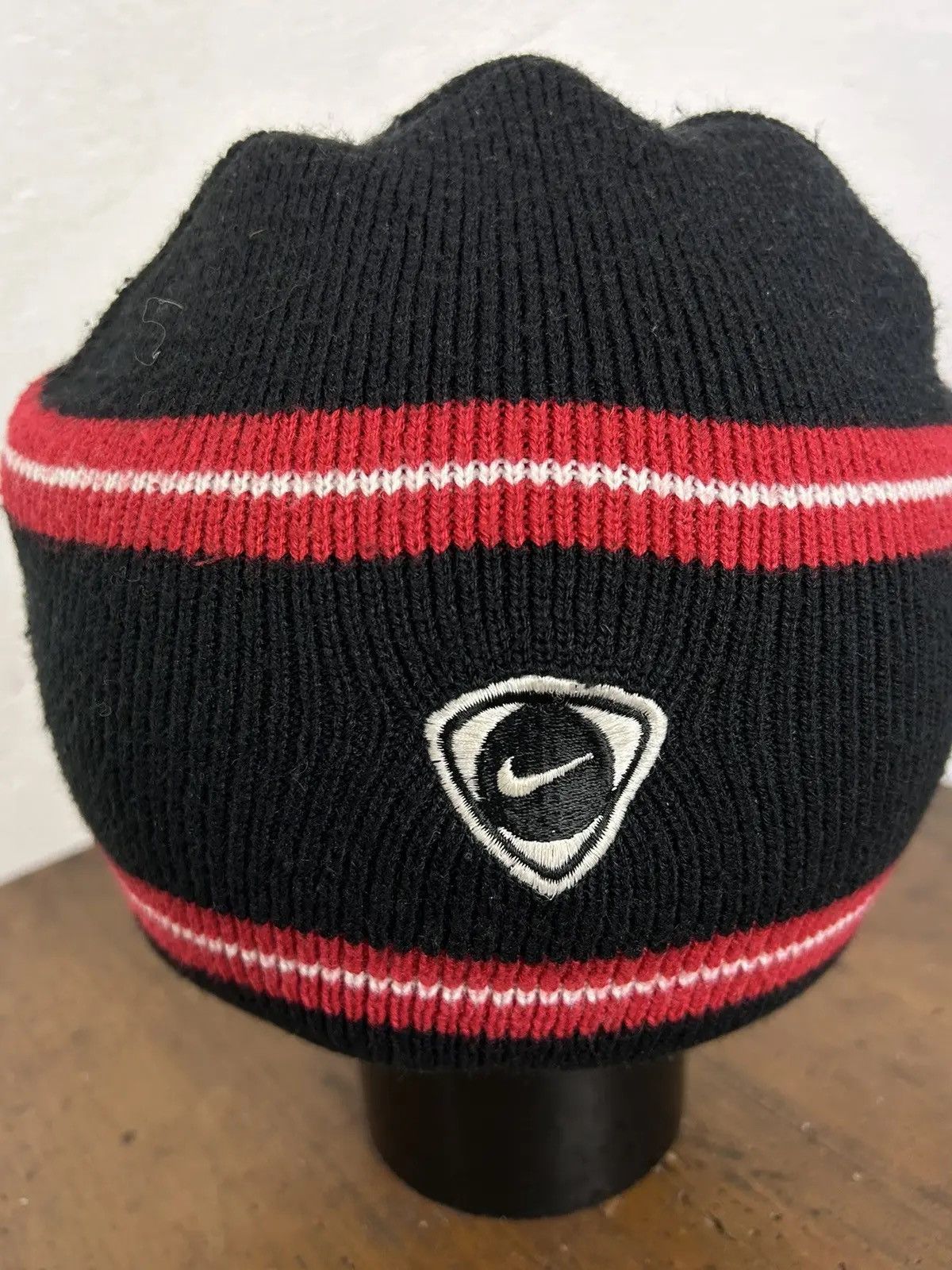 Nike 00s Vintage Nike x Manchester United Striped Beanie Hat Size ONE SIZE - 4 Thumbnail