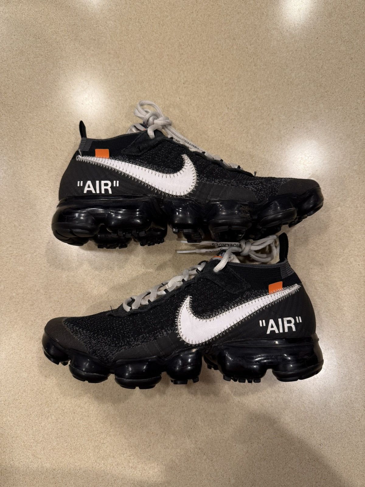 Nike × Off-White Off-White Air VaporMax ‘The Ten’ Size US 6 / EU 39 - 1 Thumbnail