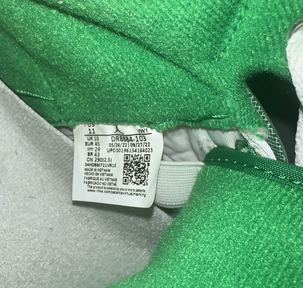 Jordan Brand Jordan 2 “Lucky Green” Size US 11 / EU 44 - 7 Thumbnail