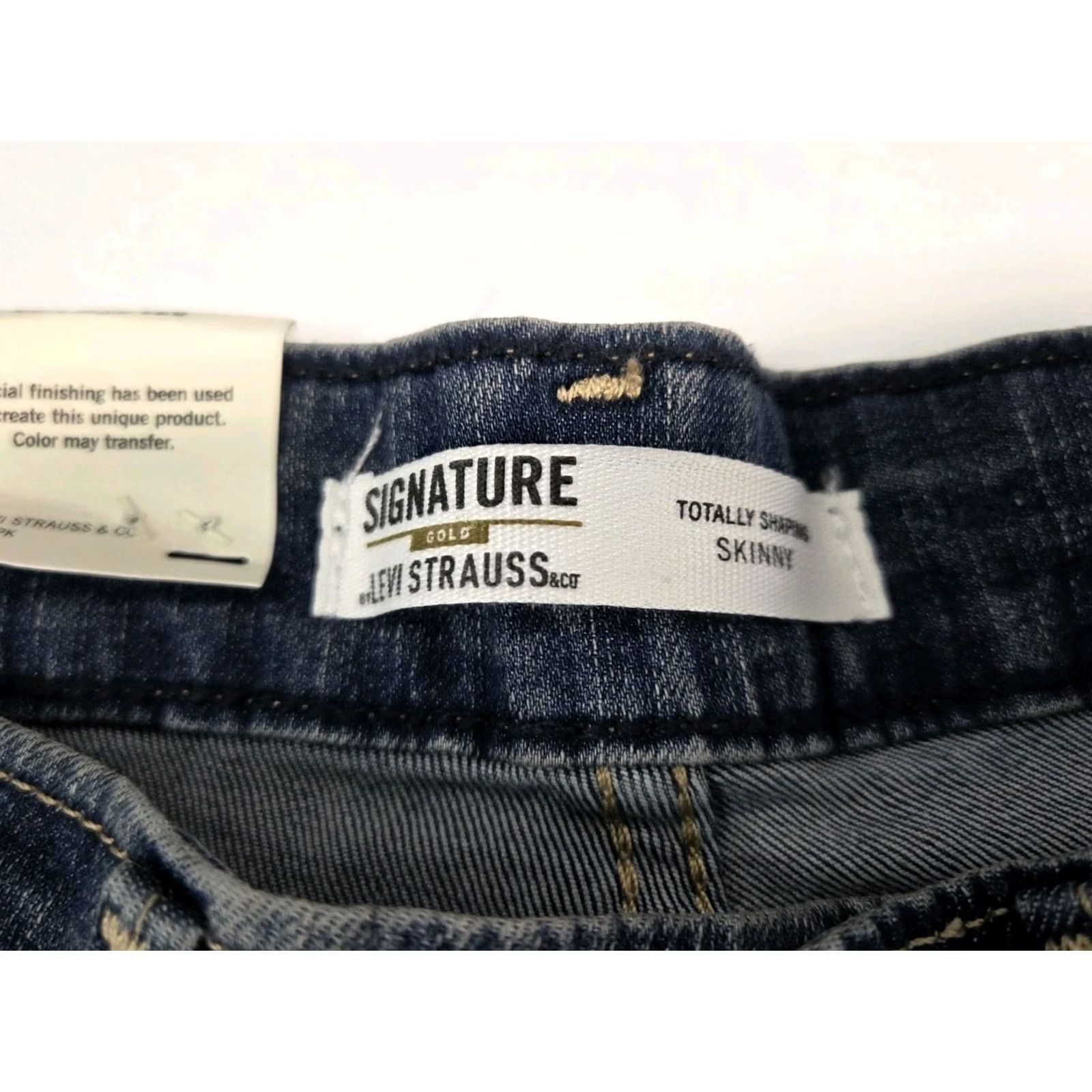 Levi's Levi's Signature Skinny Jeans Women's Size 8s 29/28 NWT Blue Denim #8821 Size 30" / US 8 / IT 44 - 3 Thumbnail