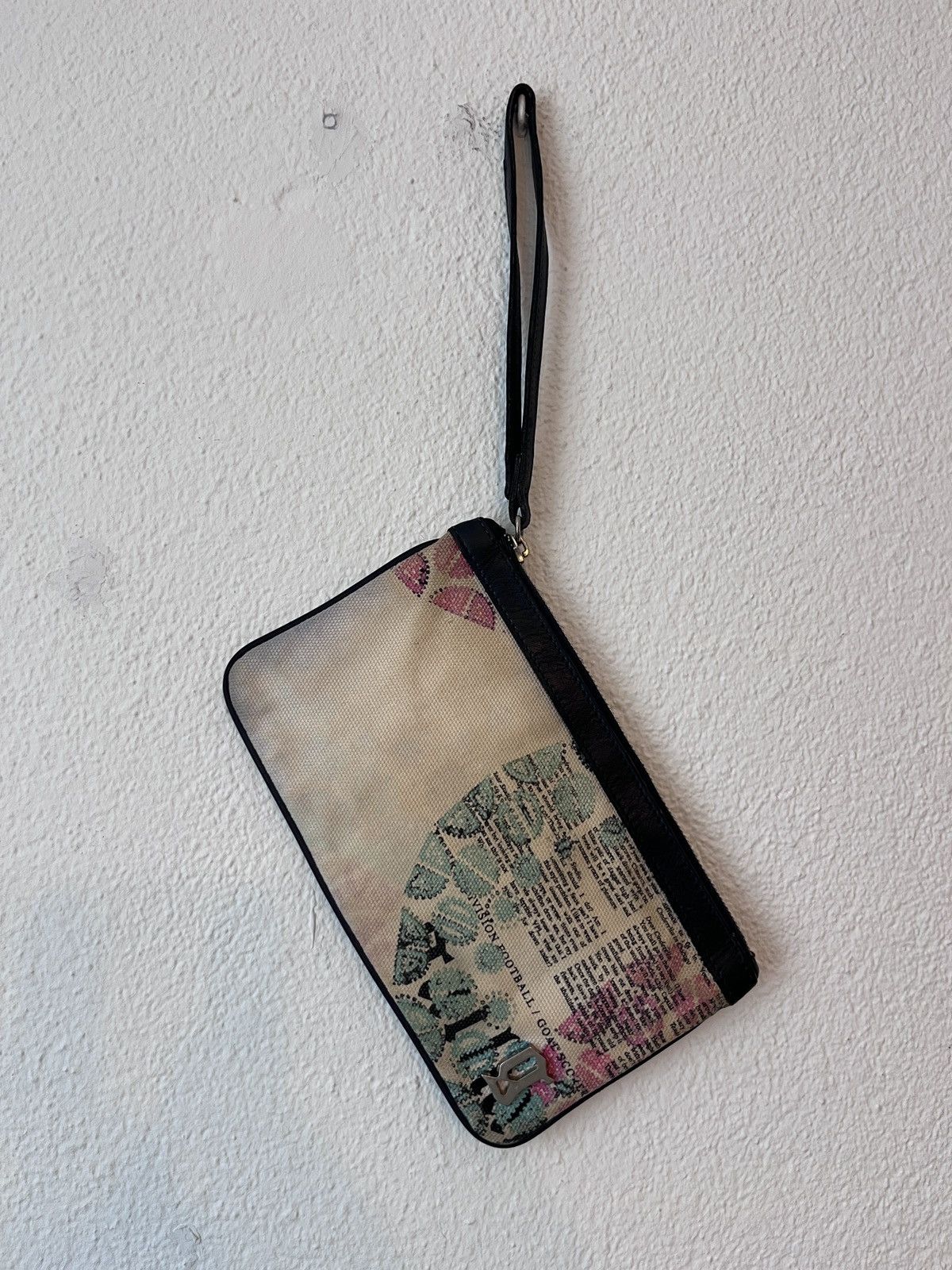 John Galliano Archival John Galliano Gazette Newsprint Wristlet Pouch Size ONE SIZE - 6 Thumbnail