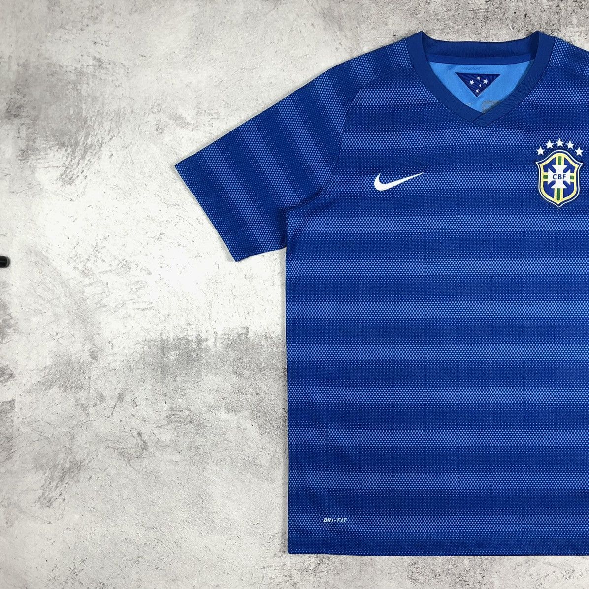Nike Brazil CBF 2014-2015 Nike Away Soccer Jersey youth XL Size US S / EU 44-46 / 1 - 6 Thumbnail