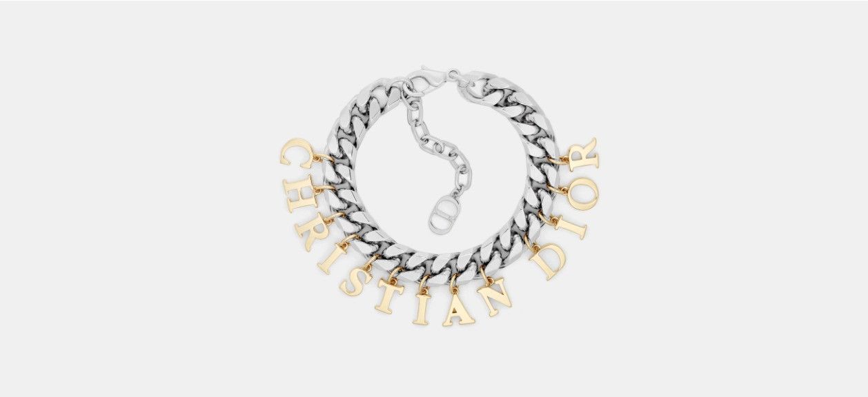o1w1db10624 Size: OS / Bracelet Pendants in Silver & Gold