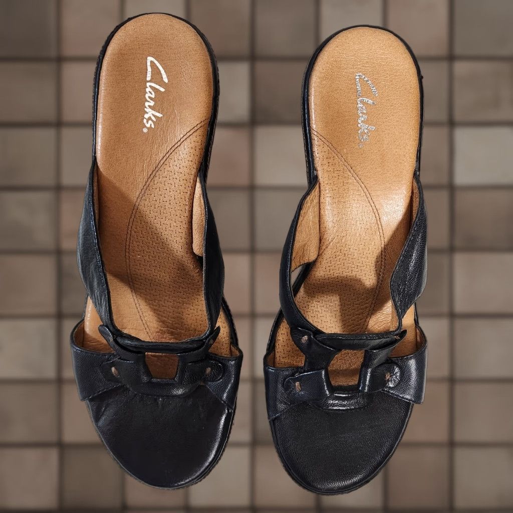 Clarks Clarks Womens Black Comfort Slip-On Heels-Size 9 Size ONE SIZE - 1 Thumbnail