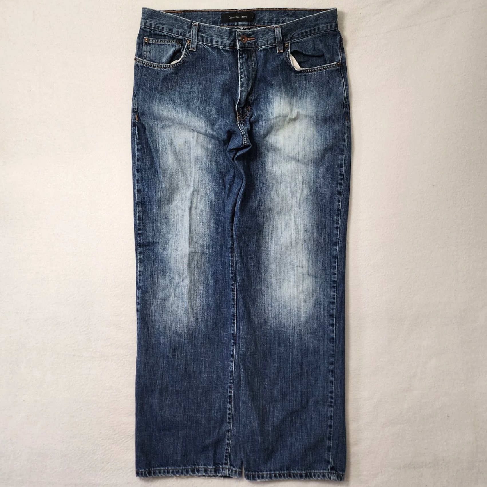 Calvin Klein VINTAGE Calvin Klein Baggy Jeans Mens 36x32 Blue Fade Grunge Skater Grunge Jeans Mens Blue Fade 90s Size US 36 / EU 52 - 5 Thumbnail