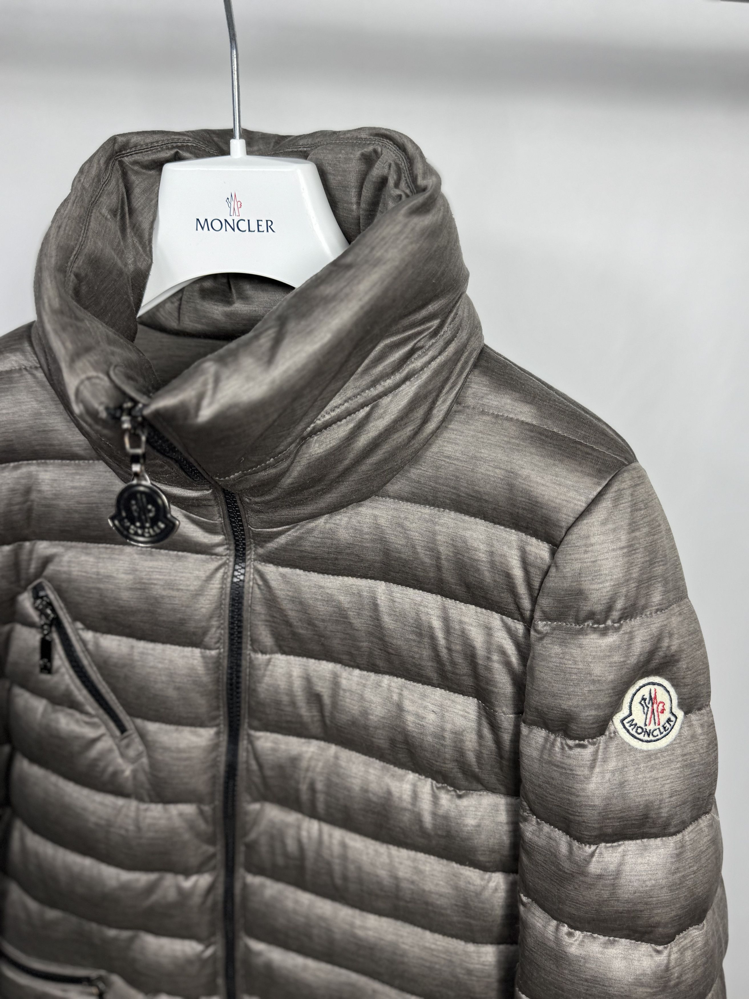 Moncler Moncler Suisse Puffer Jacket Size S / US 4 / IT 40 - 2 Thumbnail