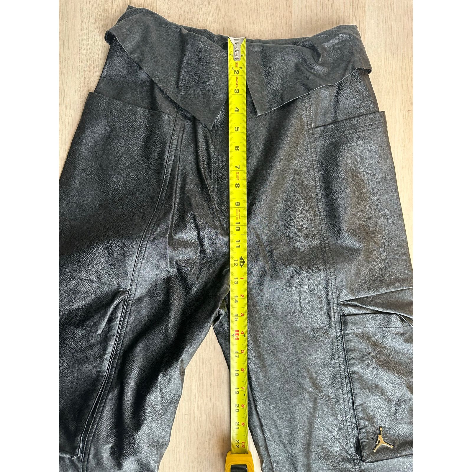 Jordan Brand Jordan Black Leather Cargo Pants Size S CW6485-010 - New Size 26" / US 2 / IT 38 - 4 Thumbnail