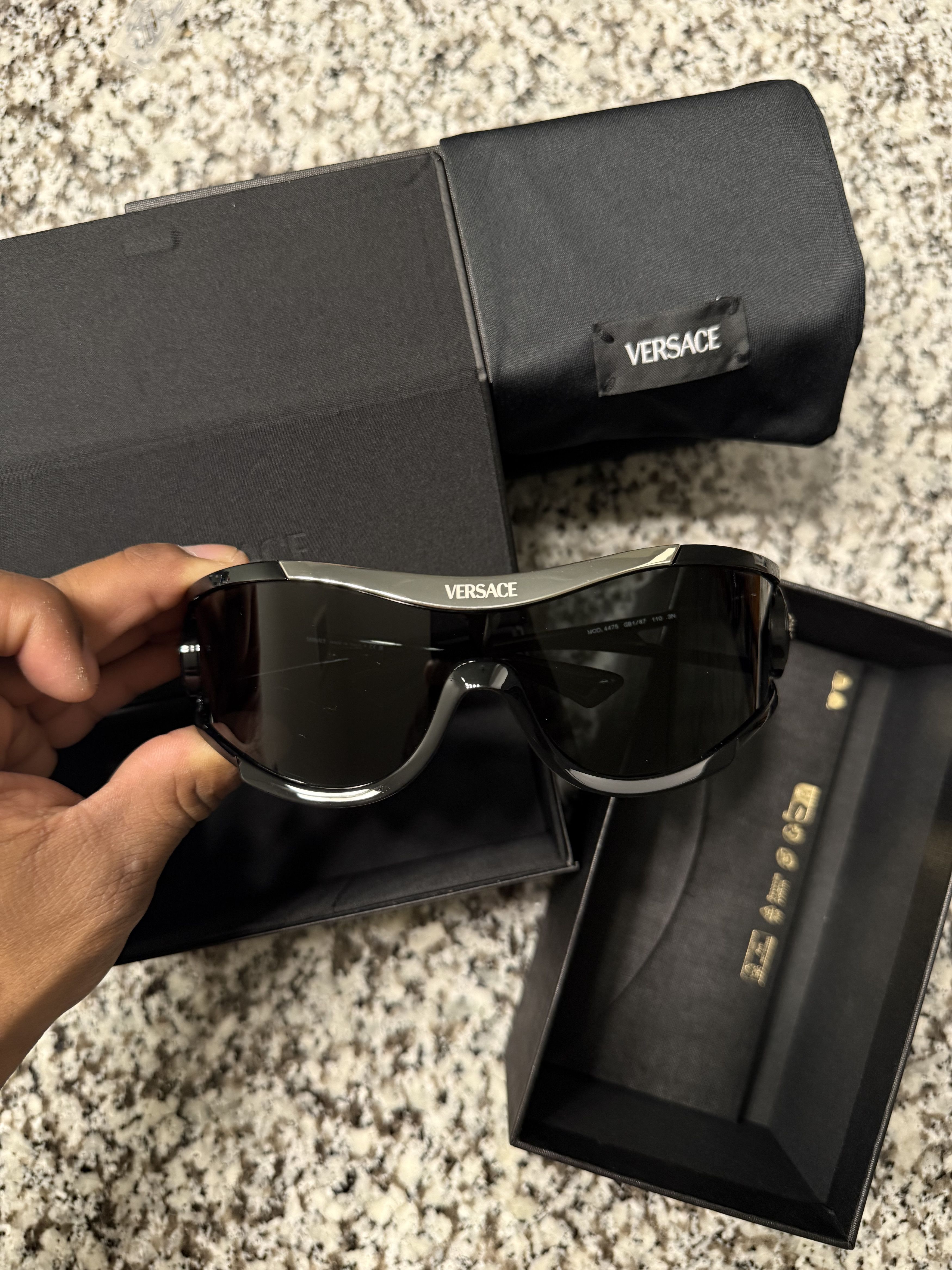 Versace VERSACE MEDUSA MEDALLION SHIELD SUNGLASSES Size ONE SIZE - 4 Thumbnail
