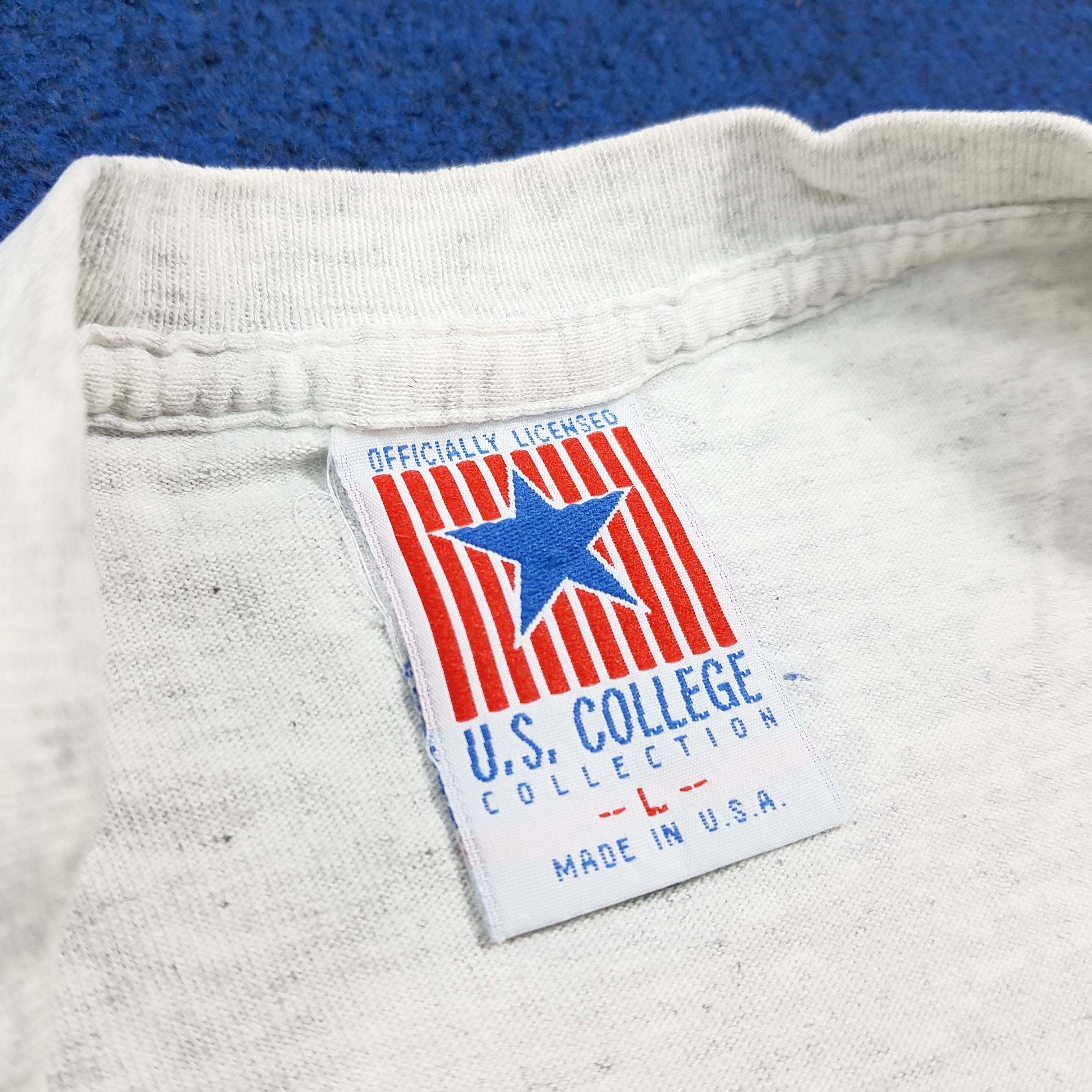 Vintage Vintage 90s Duke University USA Single Stitch Tshirt C285N10 Size US L / EU 52-54 / 3 - 5 Thumbnail