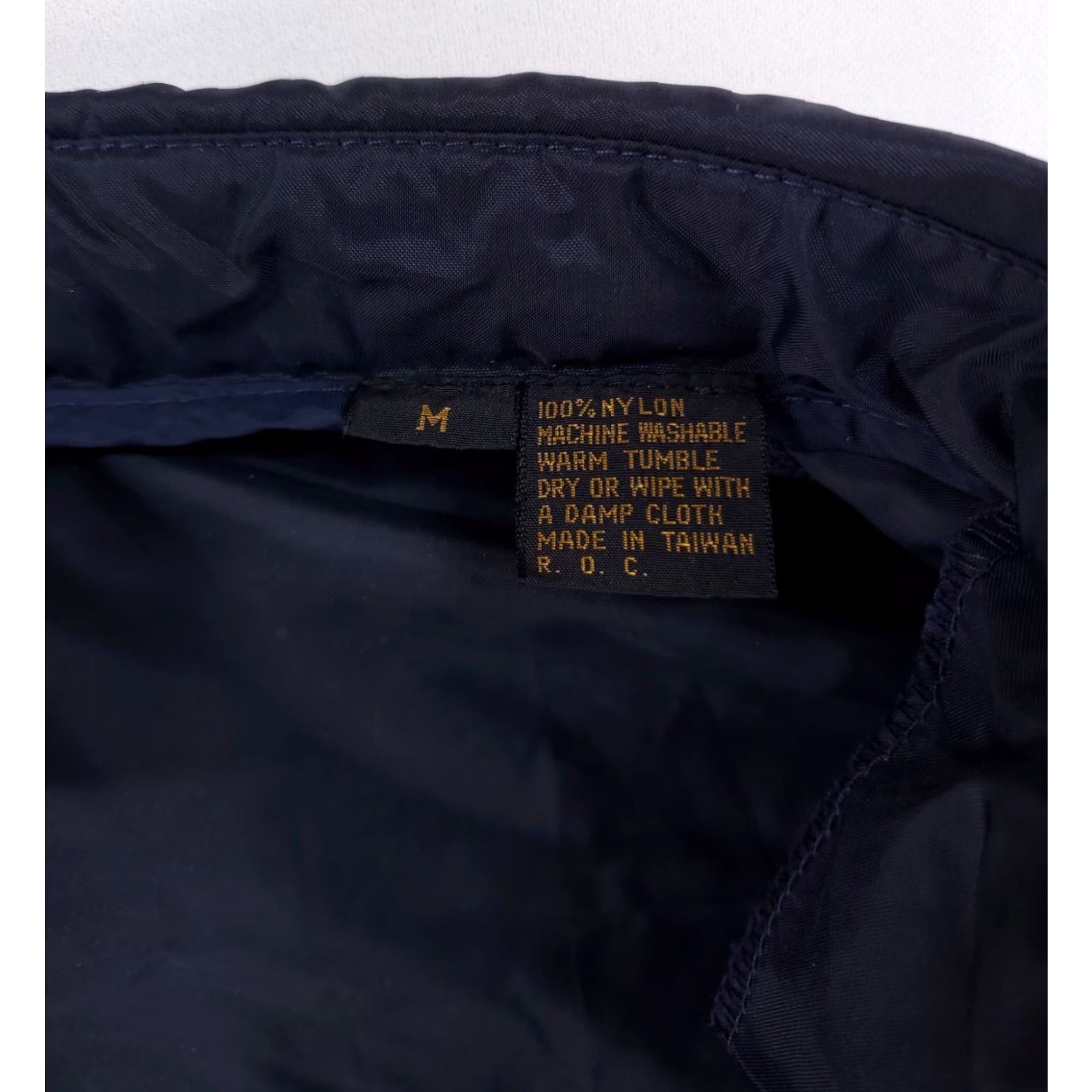 Izod VINTAGE Izod Lacoste Windbreaker Jacket Nylon Full Zip Blue Mens M 60s 70s Size US M / EU 48-50 / 2 - 6 Thumbnail