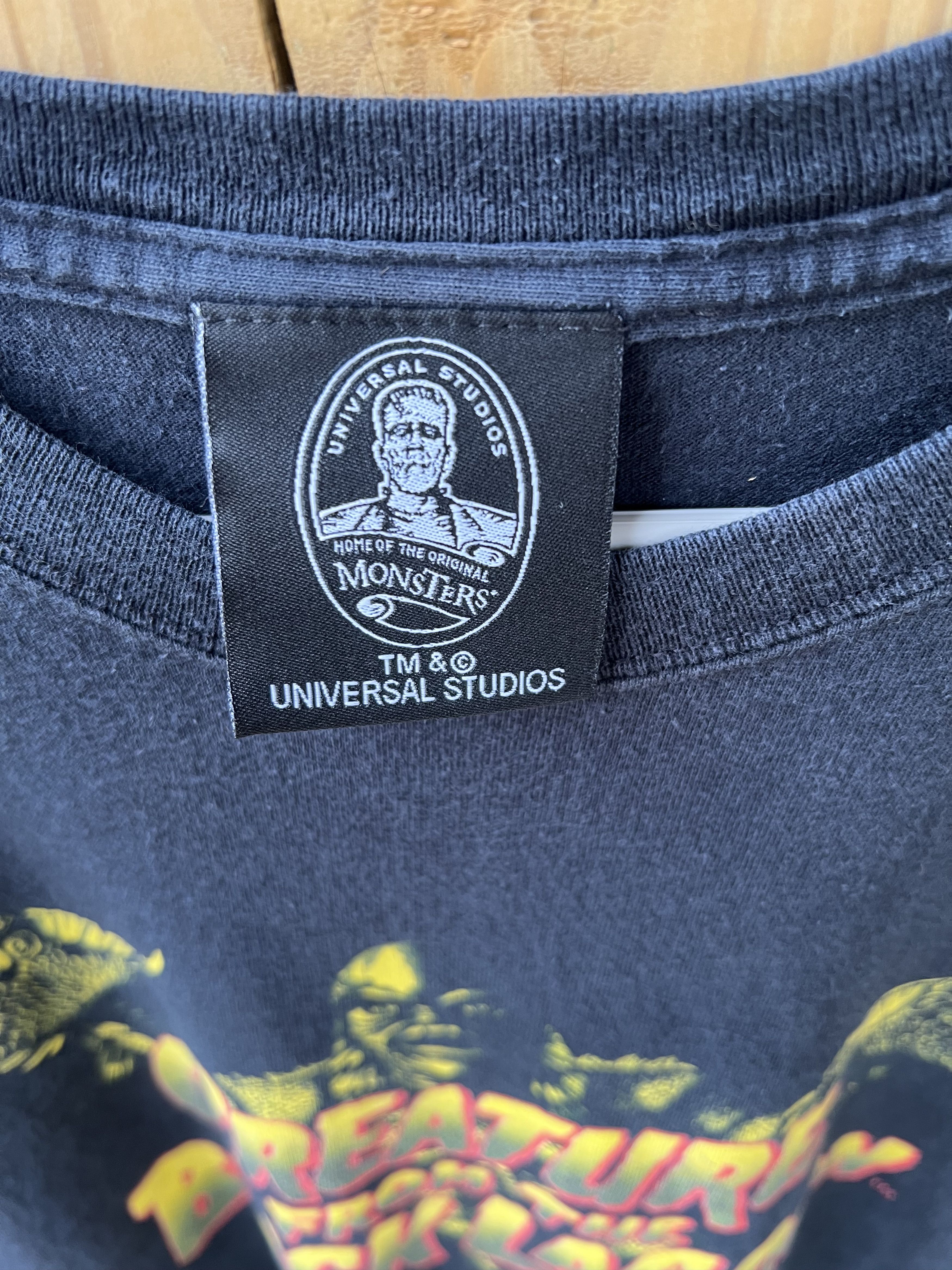 Universal Studios Creature From the Black Lagoon Tee Horror Y2K Size US XL / EU 56 / 4 - 4 Thumbnail