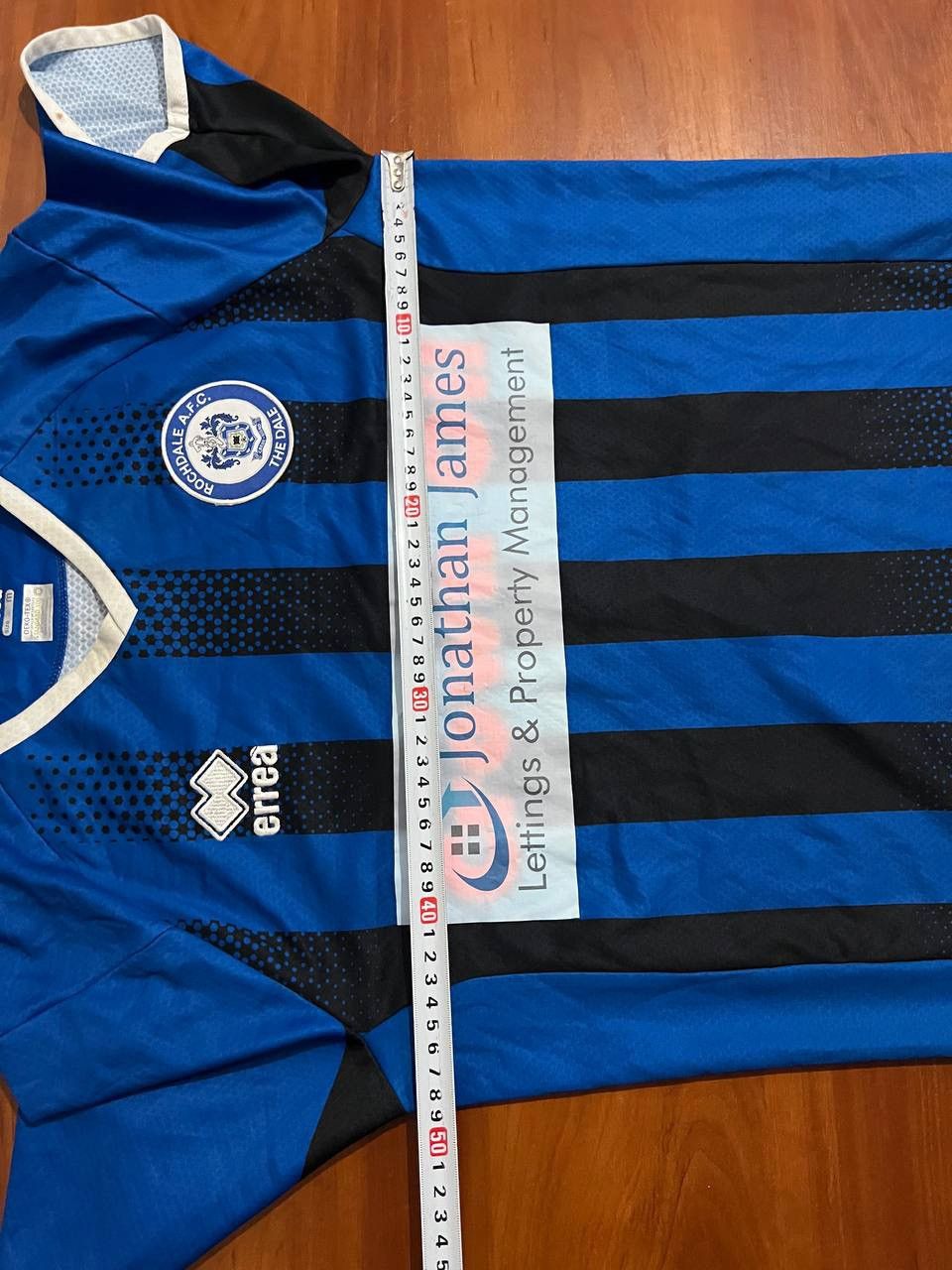 Errea 2018/19 ROCHDALE AFC #3 SPECIAL SOCCER FOOTBALL JERSEY SZ M Size US M / EU 48-50 / 2 - 19 Thumbnail