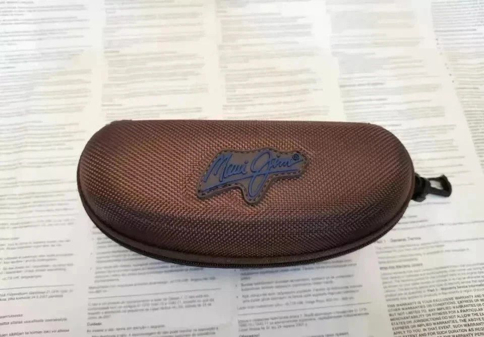 Maui Jim Maui Jim Sunglasses Clip Hard Case Size ONE SIZE - 1 Thumbnail