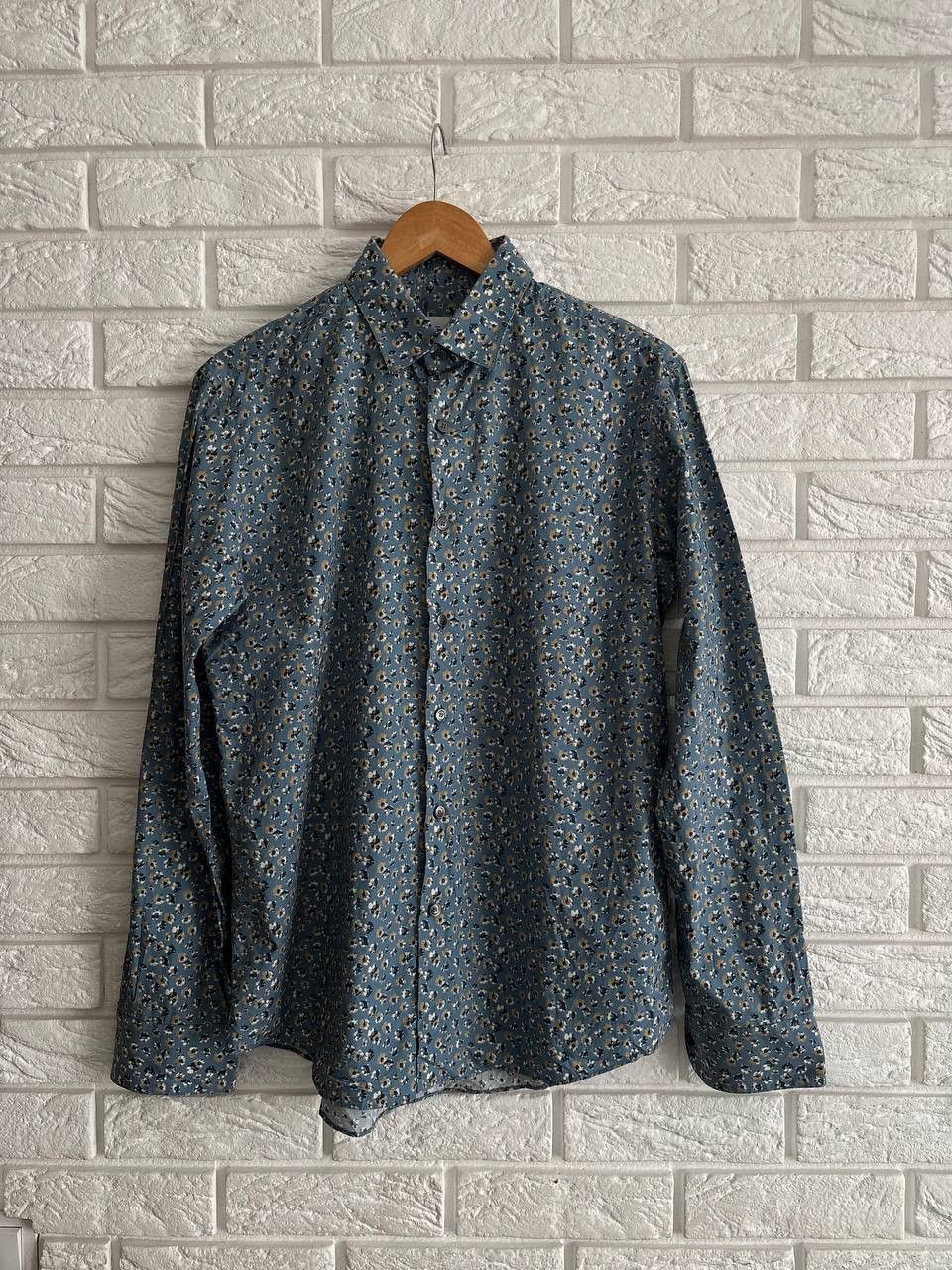 Salvatore Ferragamo Salvatore Ferragamo men`s shirt new colectin floral printed Size US M / EU 48-50 / 2 - 1 Thumbnail