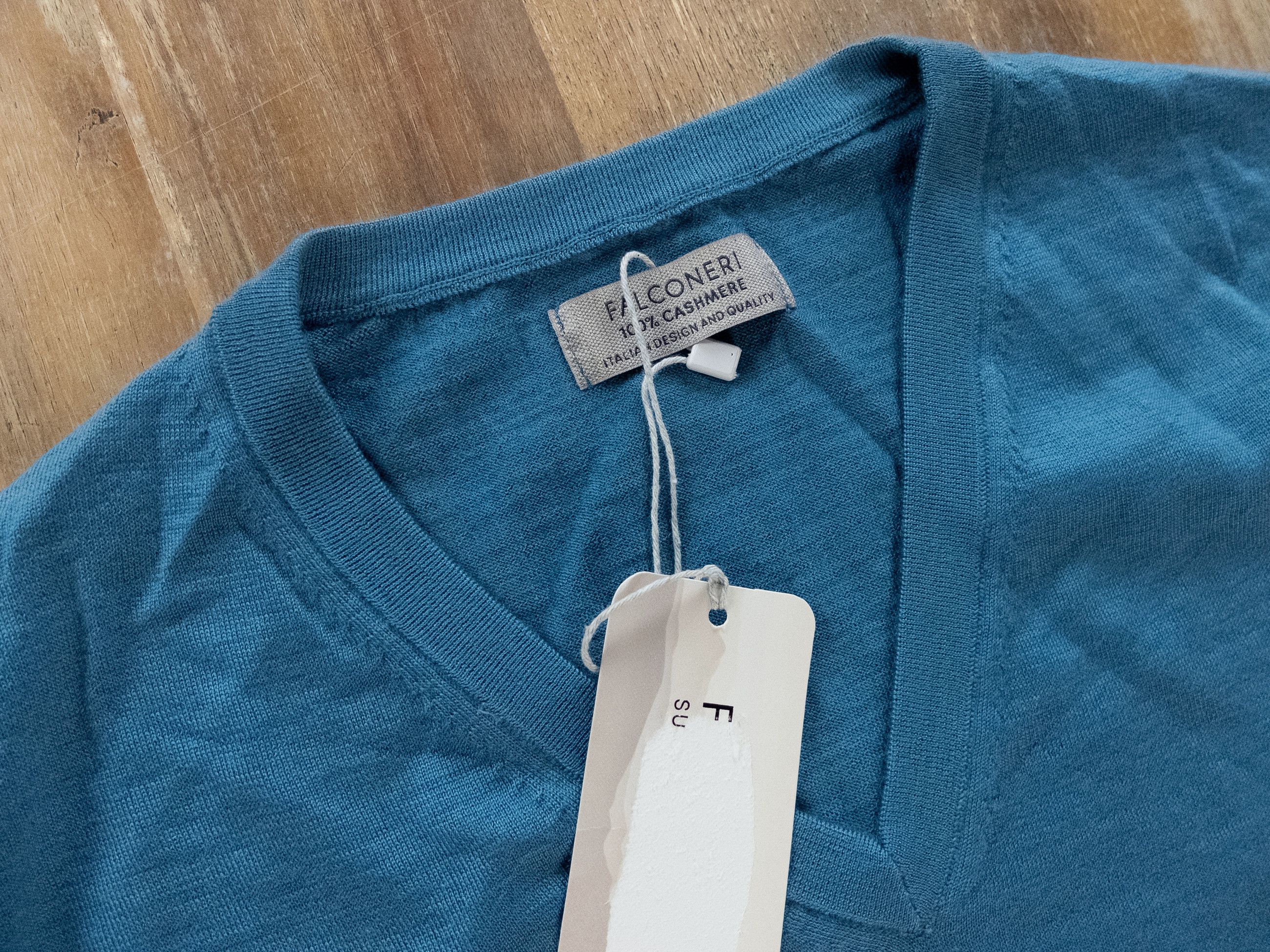 Other FALCONERI blue cashmere v-neck sweater XL Size US XL / EU 56 / 4 - 2 Thumbnail