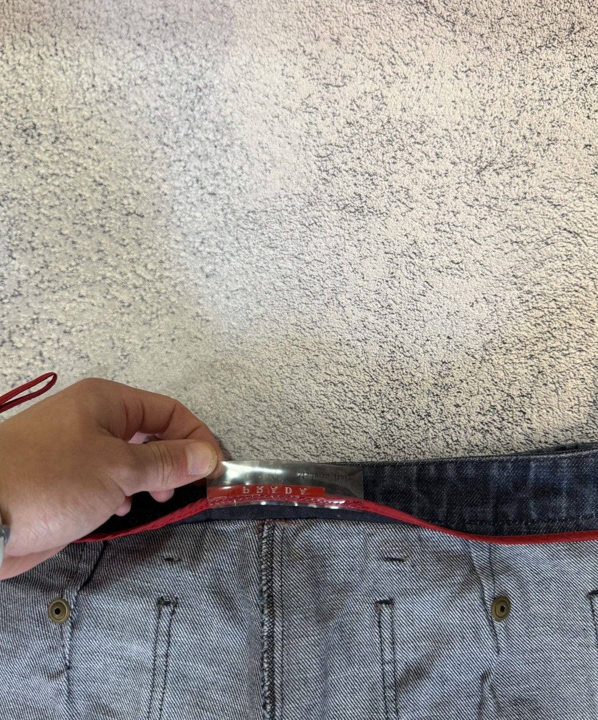 Prada Prada Women’s Jeans Dark Indigo Blue Red Tab Size 42IT Italy Size 28" / US 6 / IT 42 - 15 Thumbnail