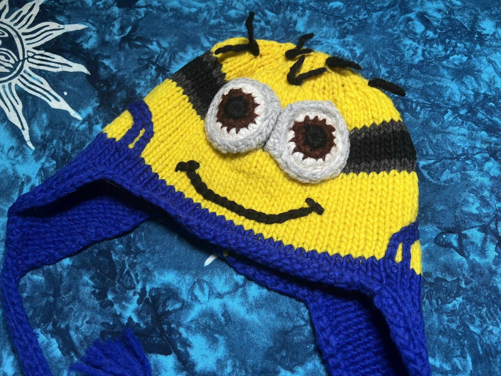 Vintage Y2K MINIONS KNIT HAT BEANIE HAT Size ONE SIZE - 5 Thumbnail