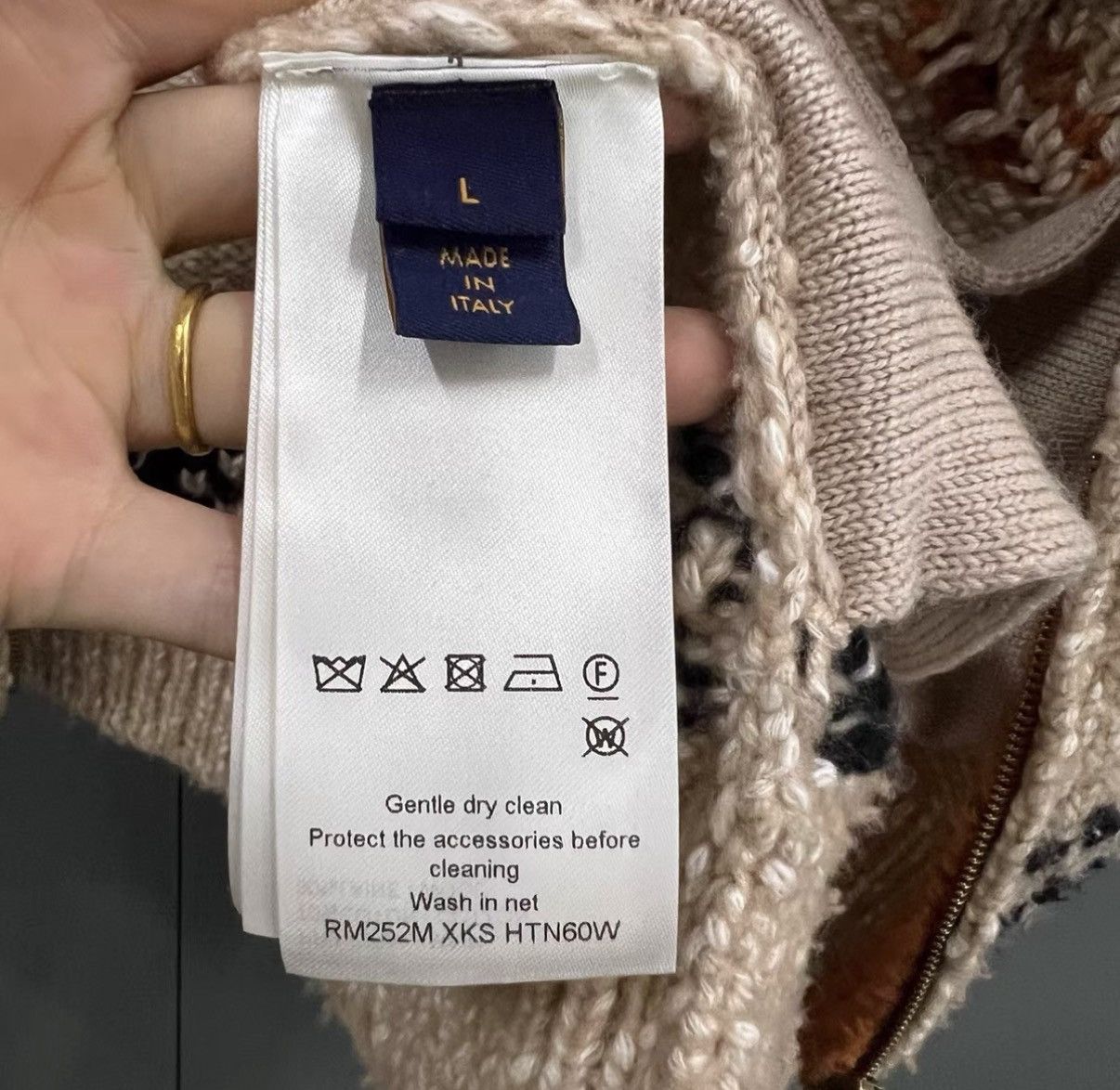 Louis Vuitton Louis Vuitton LV × Nigo 25 Intarsia Logo Knit Jacket J41 Size US L / EU 52-54 / 3 - 4 Thumbnail