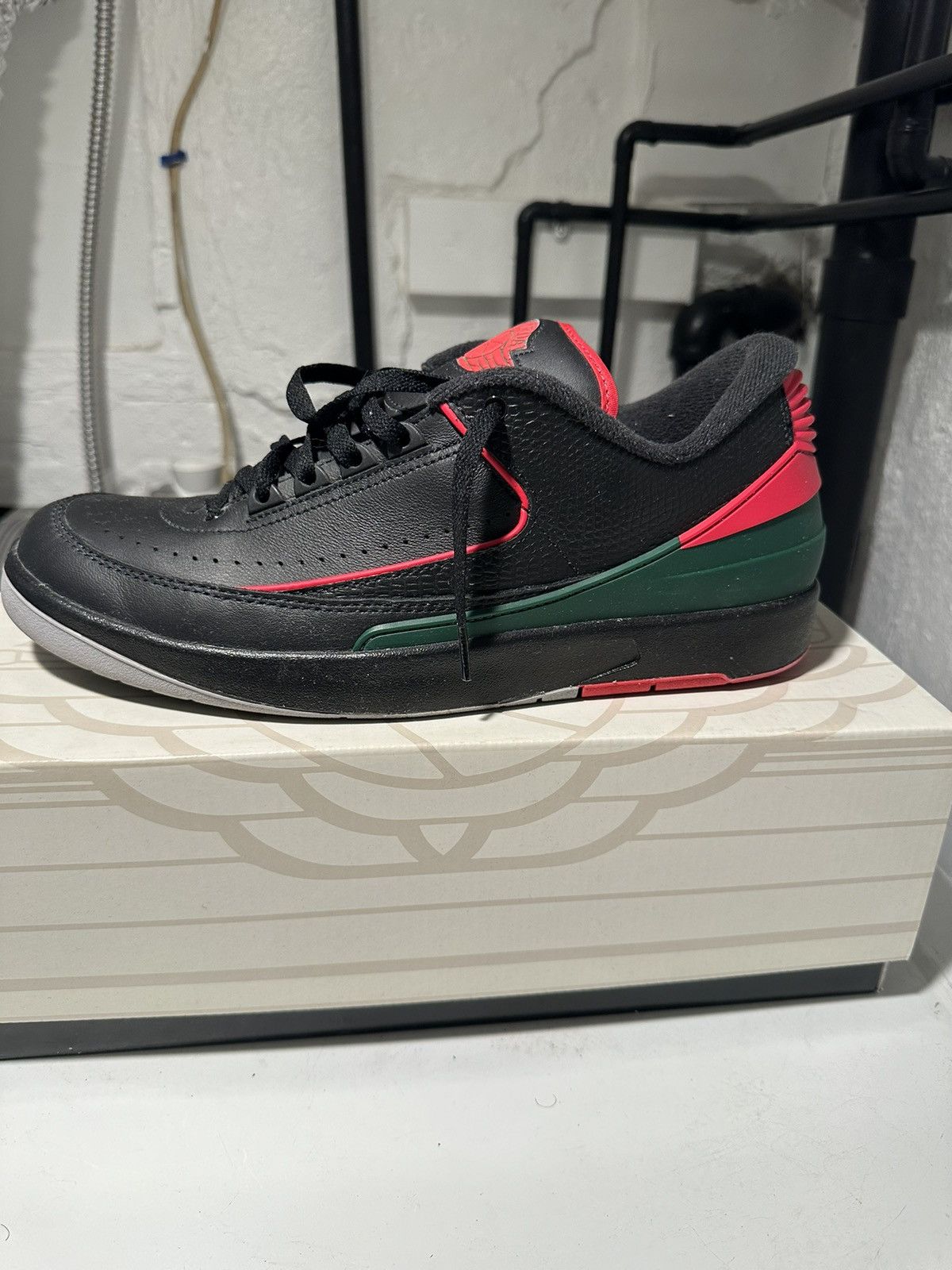 Jordan Brand Air Jordan 2 low ‘Christmas’ Size US 11.5 / EU 44-45 - 1 Thumbnail