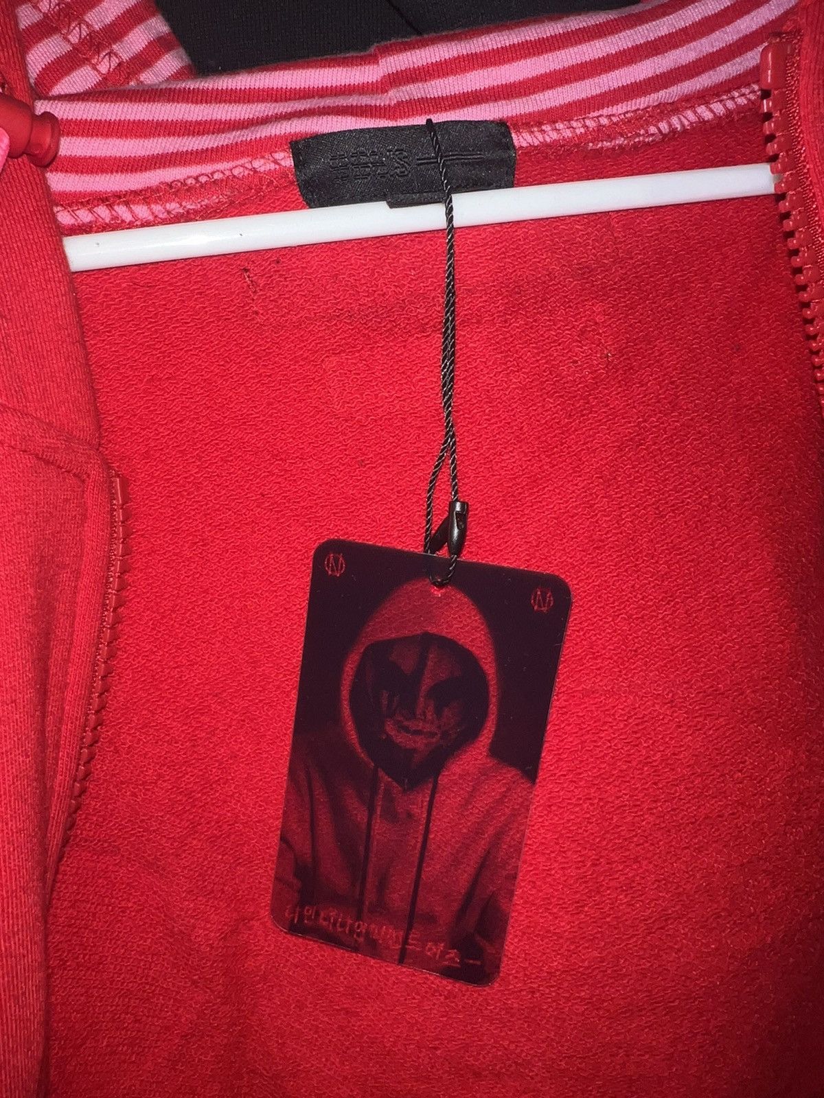 99%IS- Red 1%OVE Mohican Hoodie Size US M / EU 48-50 / 2 - 5 Thumbnail