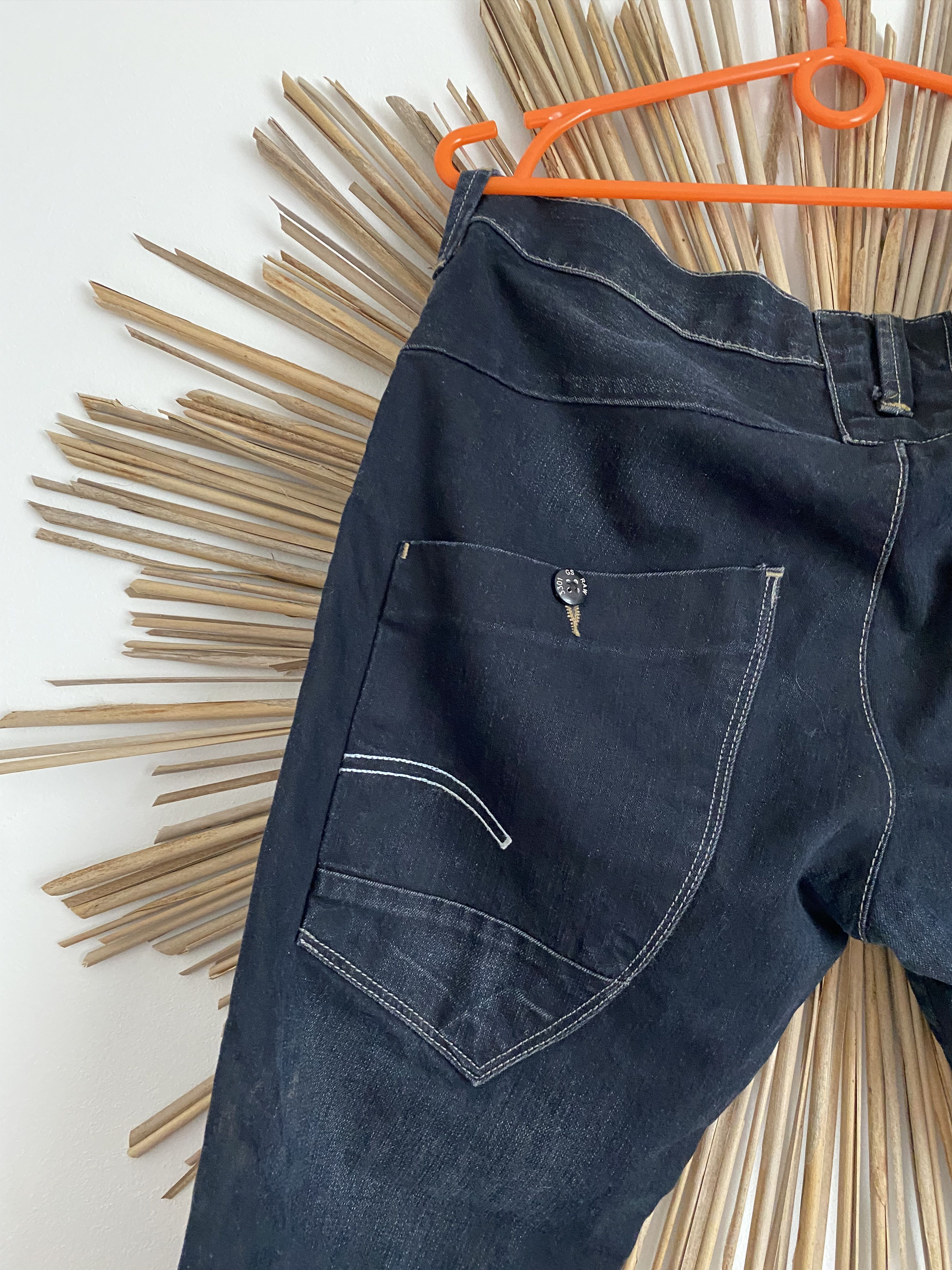 G-Star G-star raw 3301 vintage big logo denim jeans Size US 34 / EU 50 - 6 Thumbnail