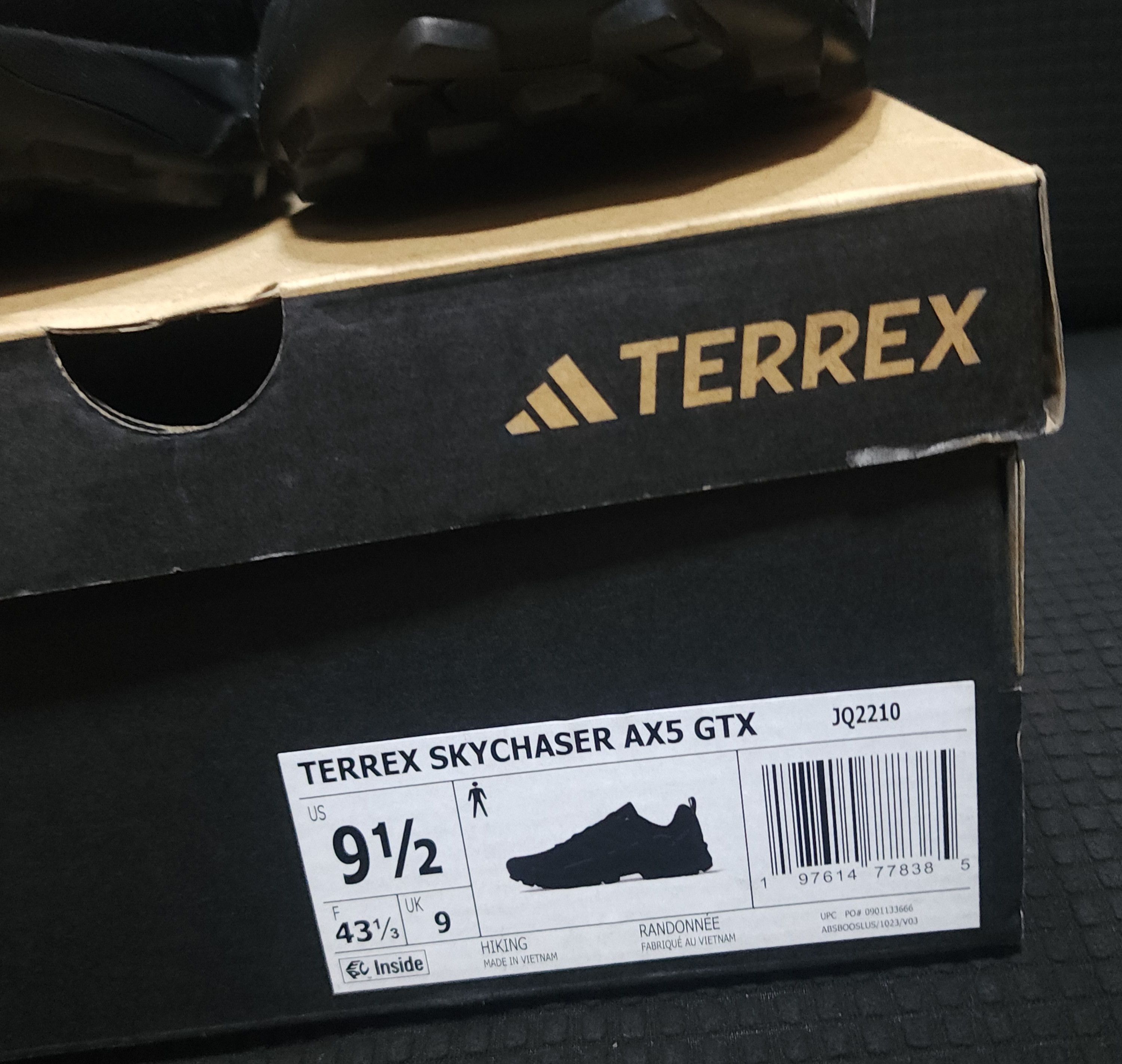 Adidas Adidas Jq2210 Terrex Skychaser AX5 Gore-tex hiking shoes Size US 9.5 / EU 42-43 - 9 Thumbnail